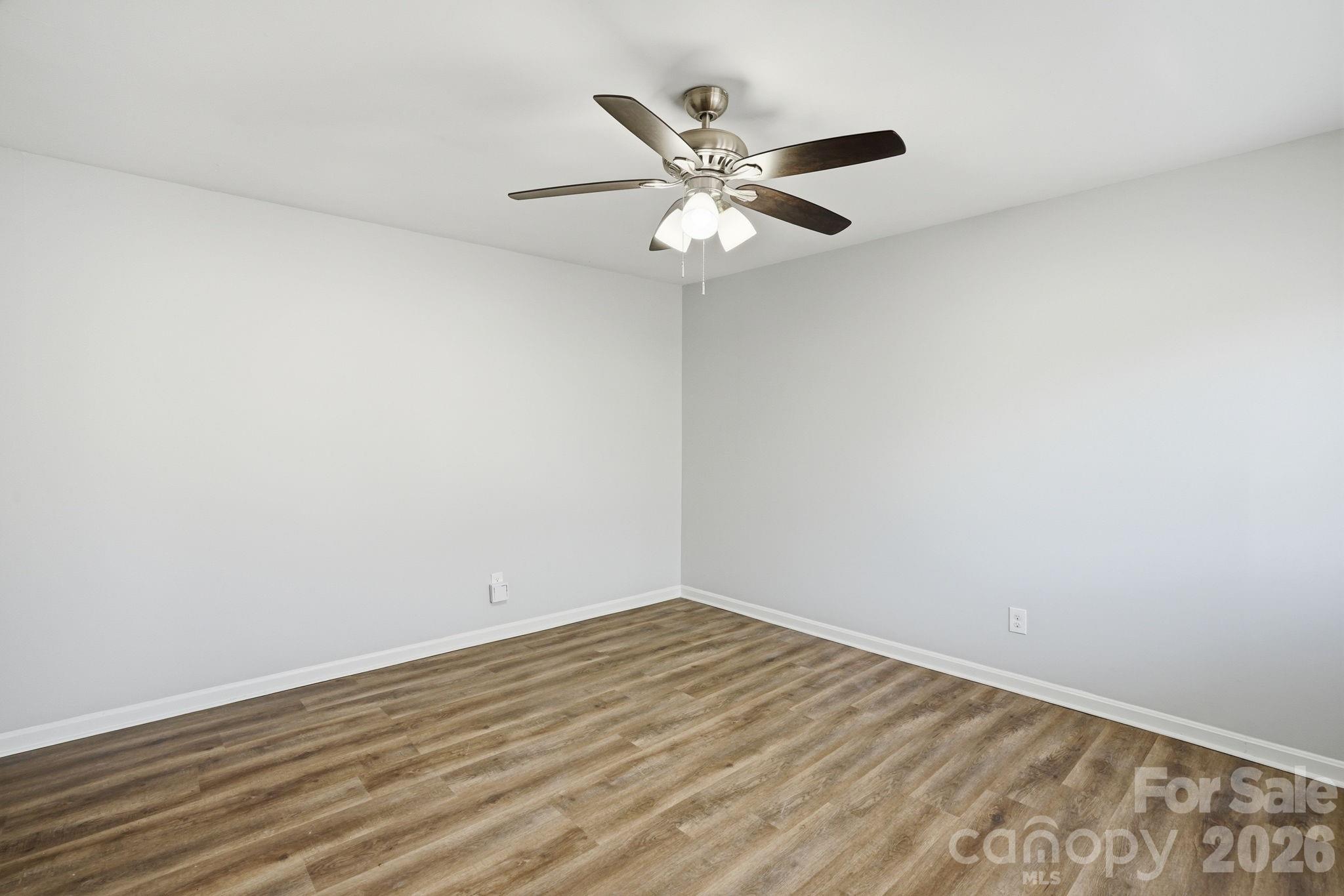 2323 Maplewood Drive — Gastonia