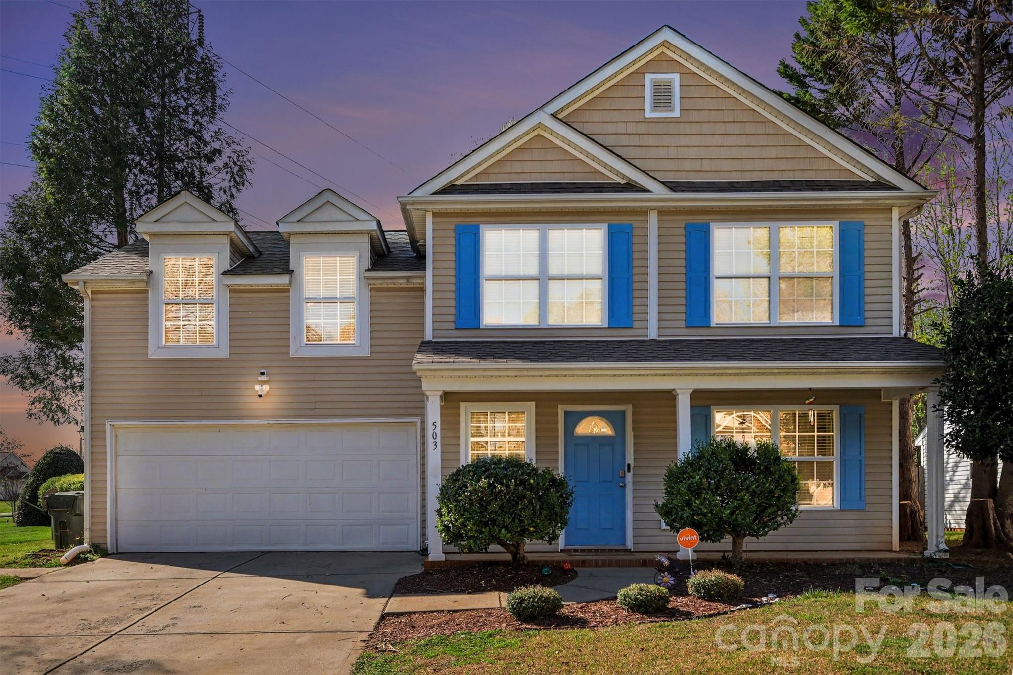 503 River View Drive — Lowell