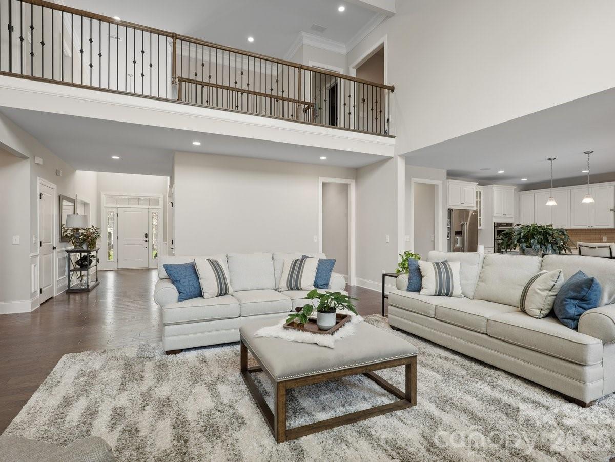 1015 Golden Bell Drive — Waxhaw
