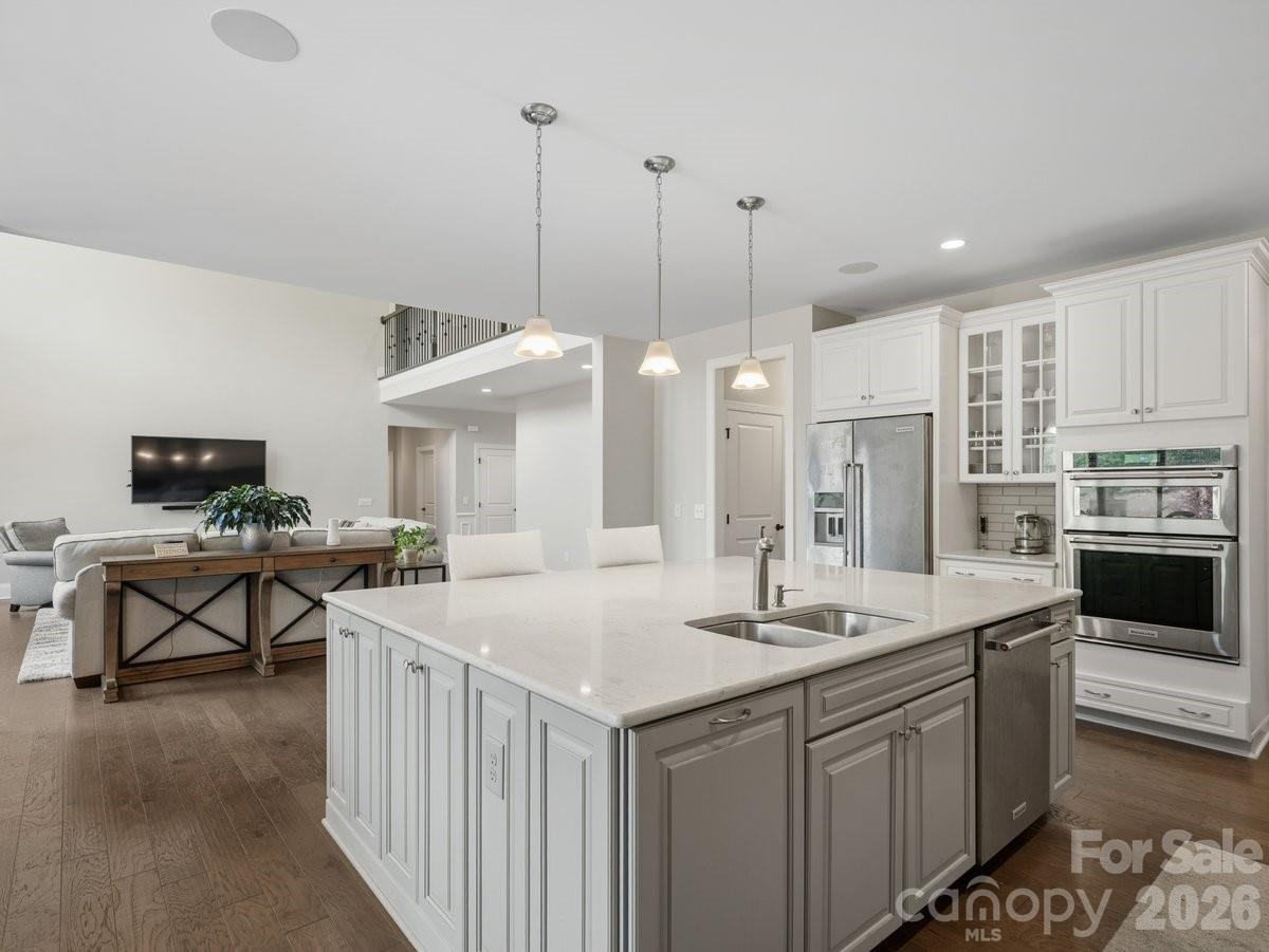 1015 Golden Bell Drive — Waxhaw