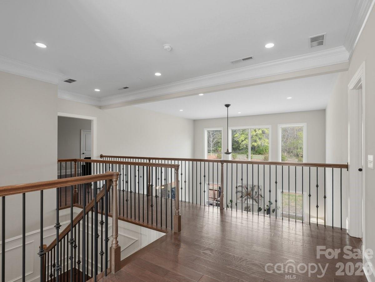 1015 Golden Bell Drive — Waxhaw