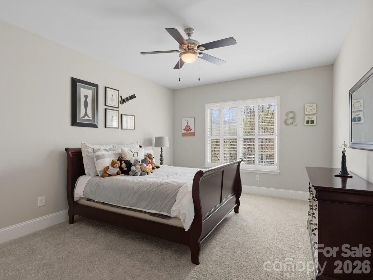 1015 Golden Bell Drive — Waxhaw