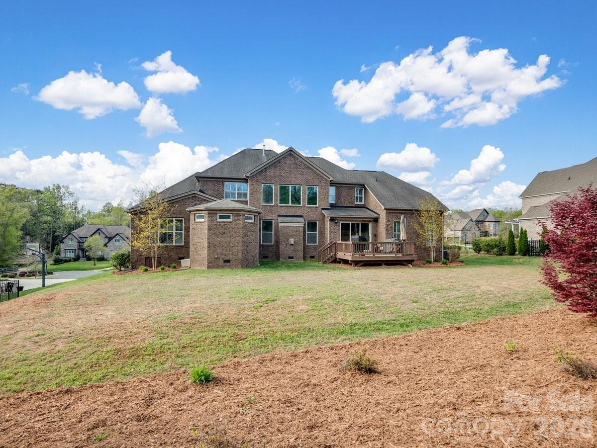 1015 Golden Bell Drive — Waxhaw