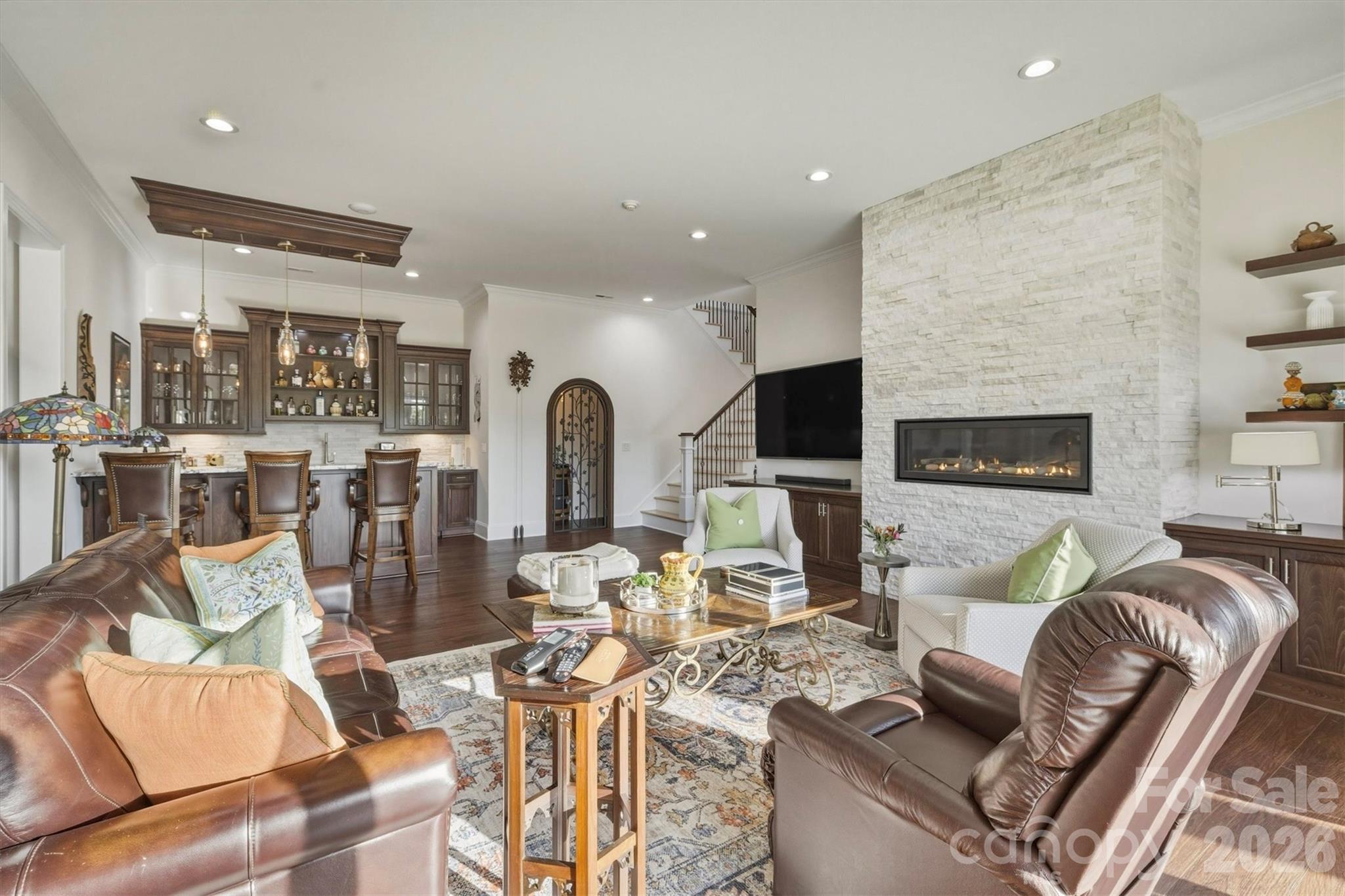 1506 High Valley Way — Lenoir