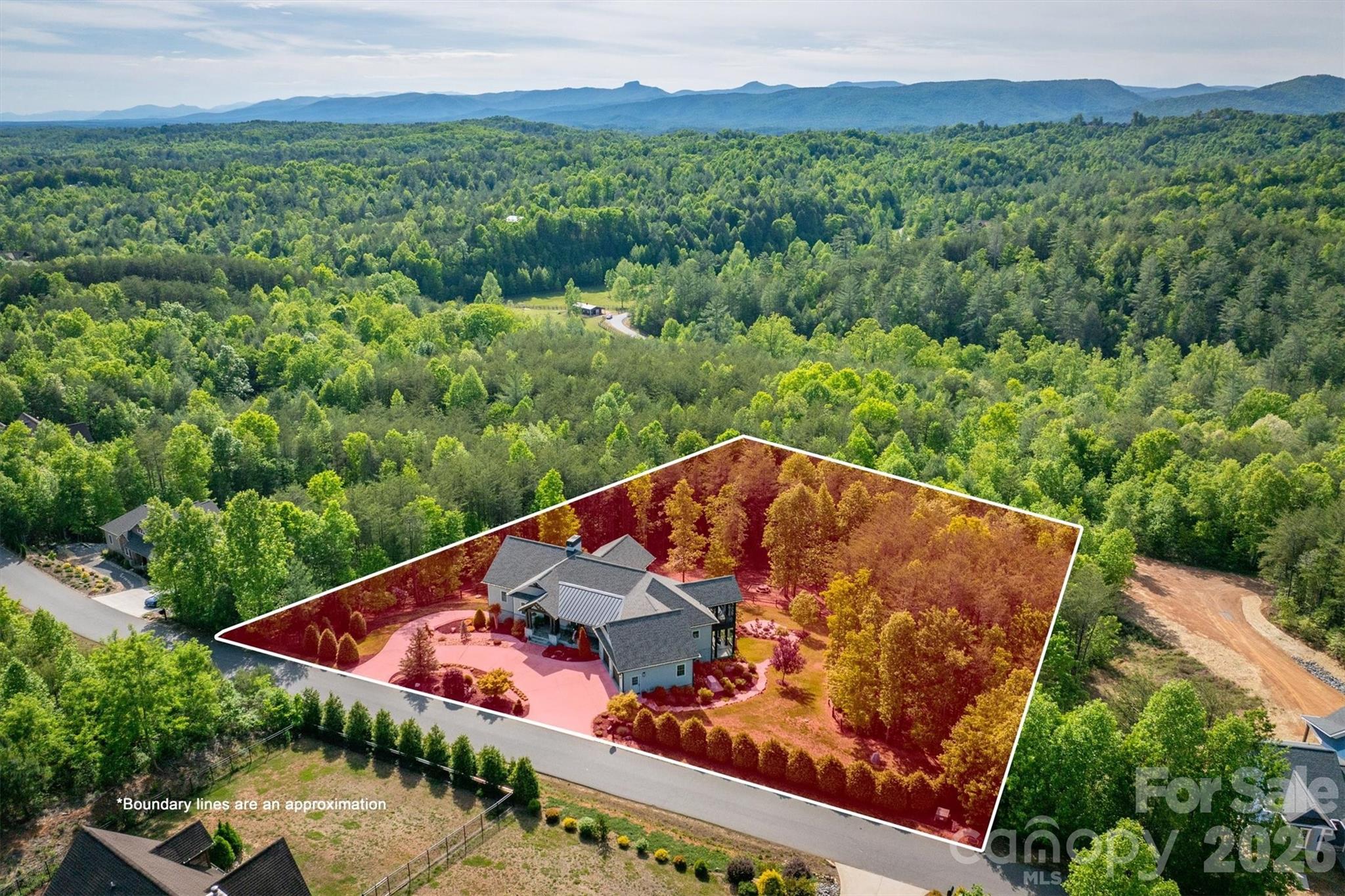 1506 High Valley Way — Lenoir