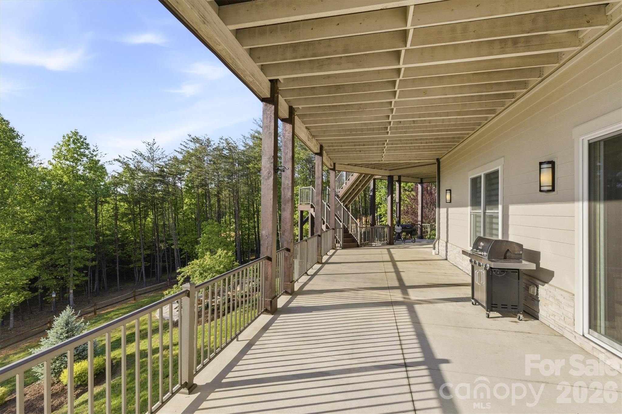 1506 High Valley Way — Lenoir