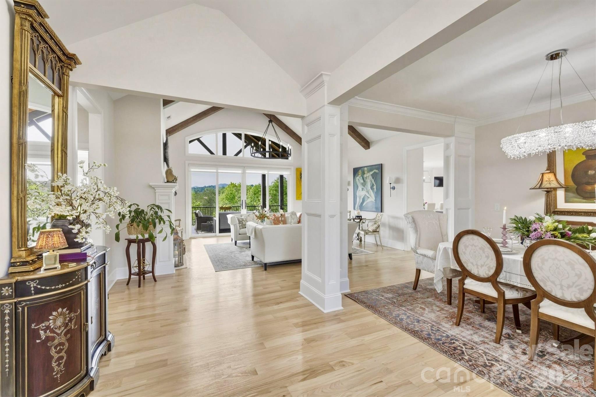 1506 High Valley Way — Lenoir