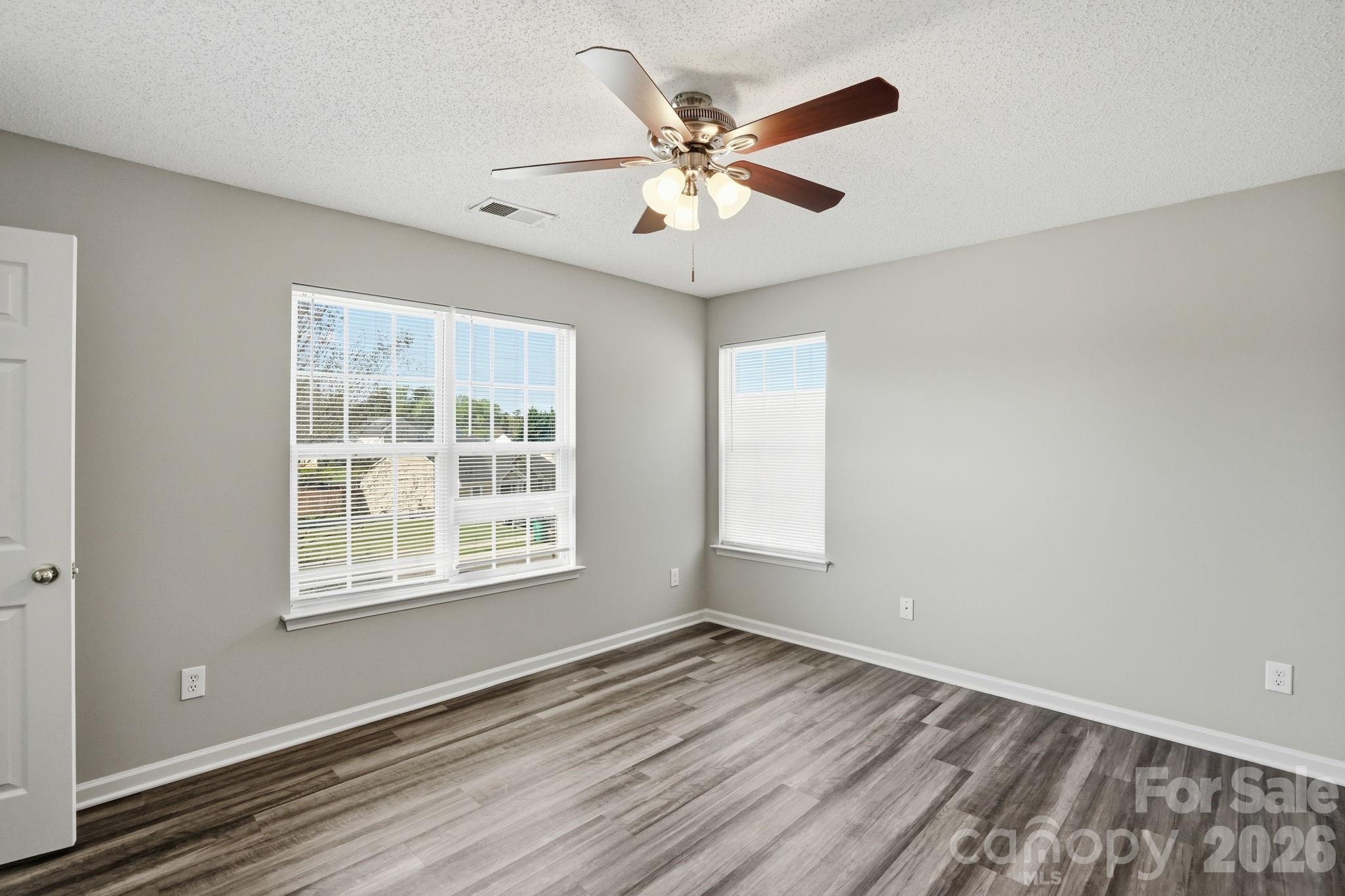 836 Almora Drive — Charlotte