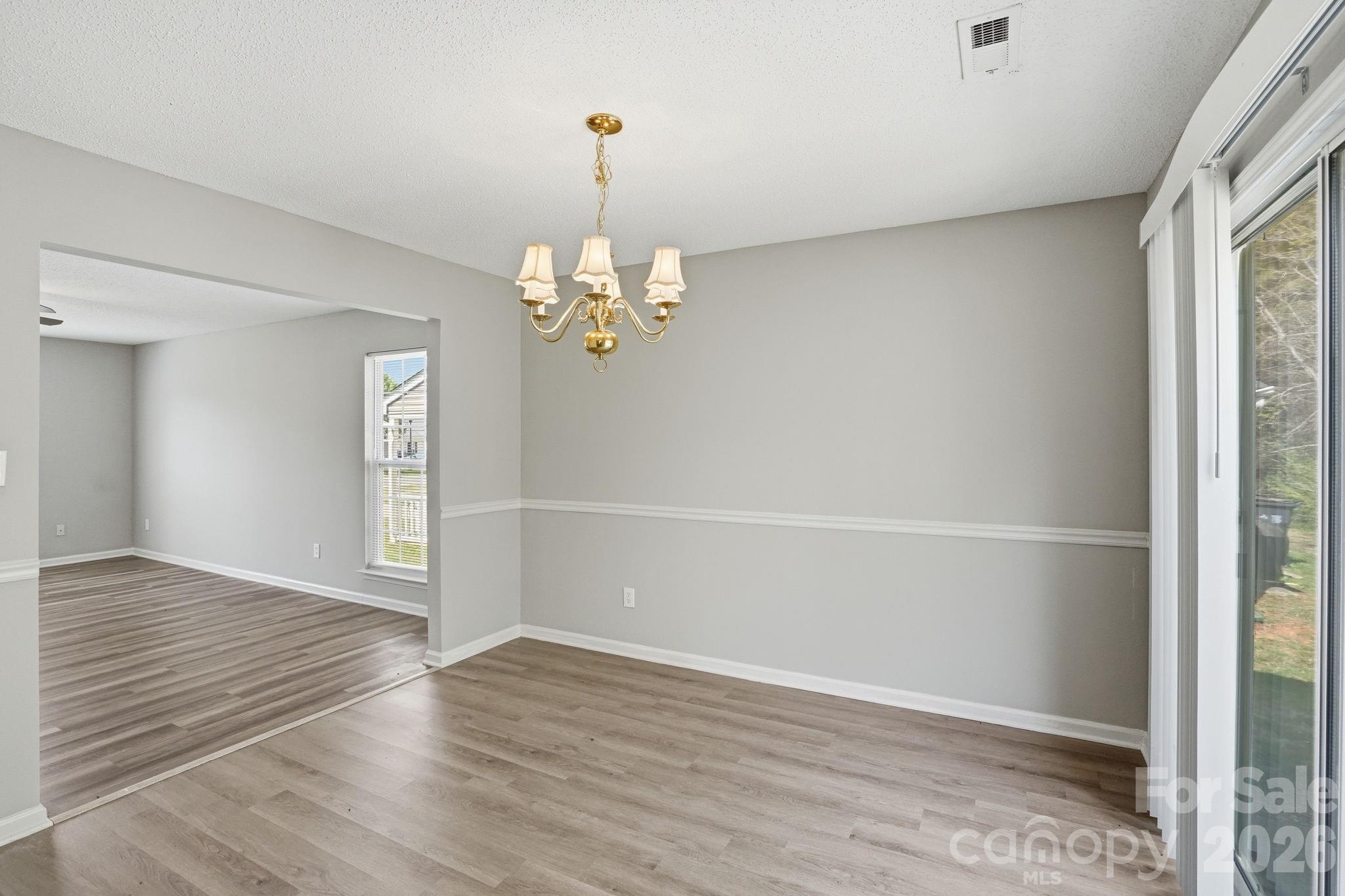 836 Almora Drive — Charlotte