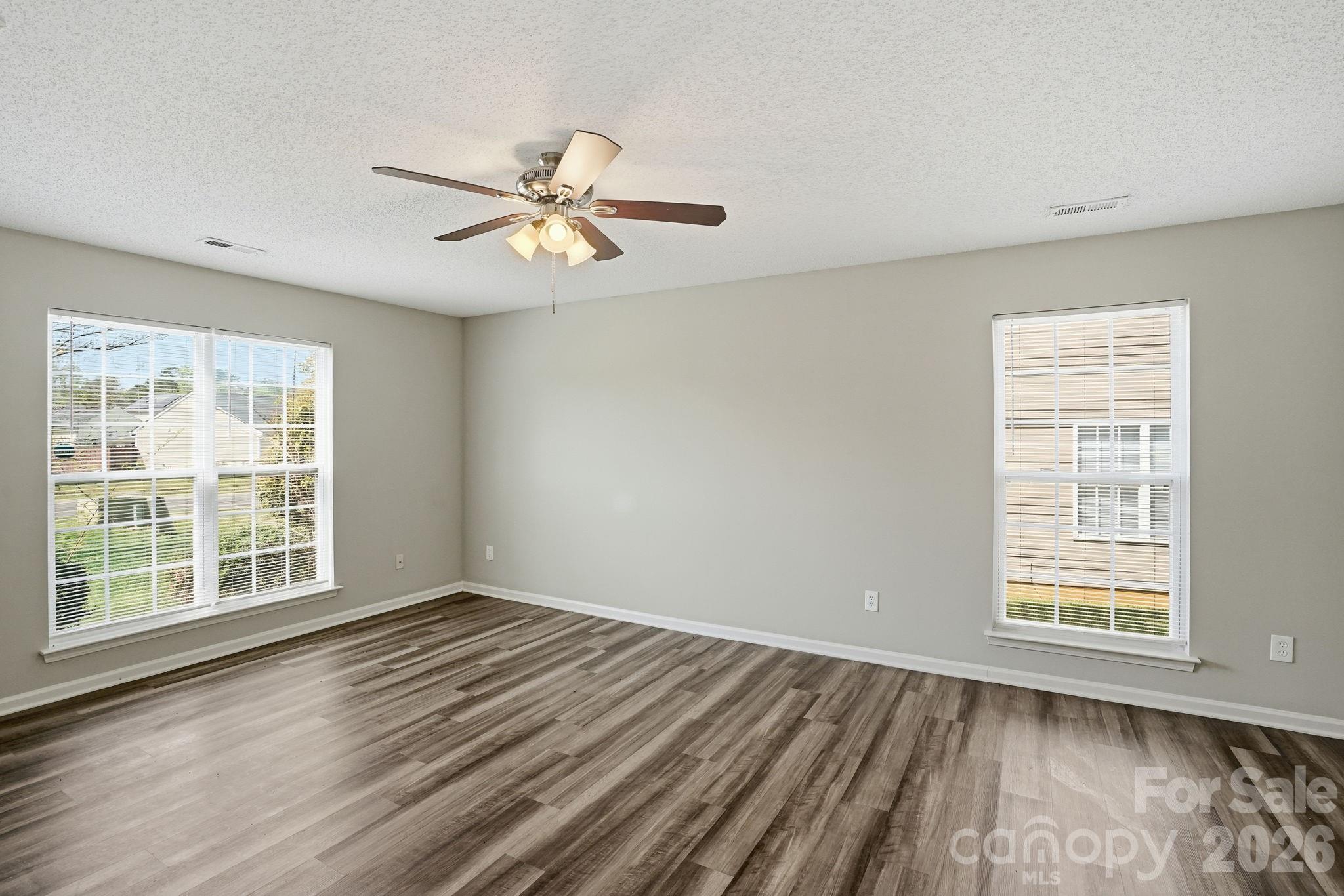 836 Almora Drive — Charlotte
