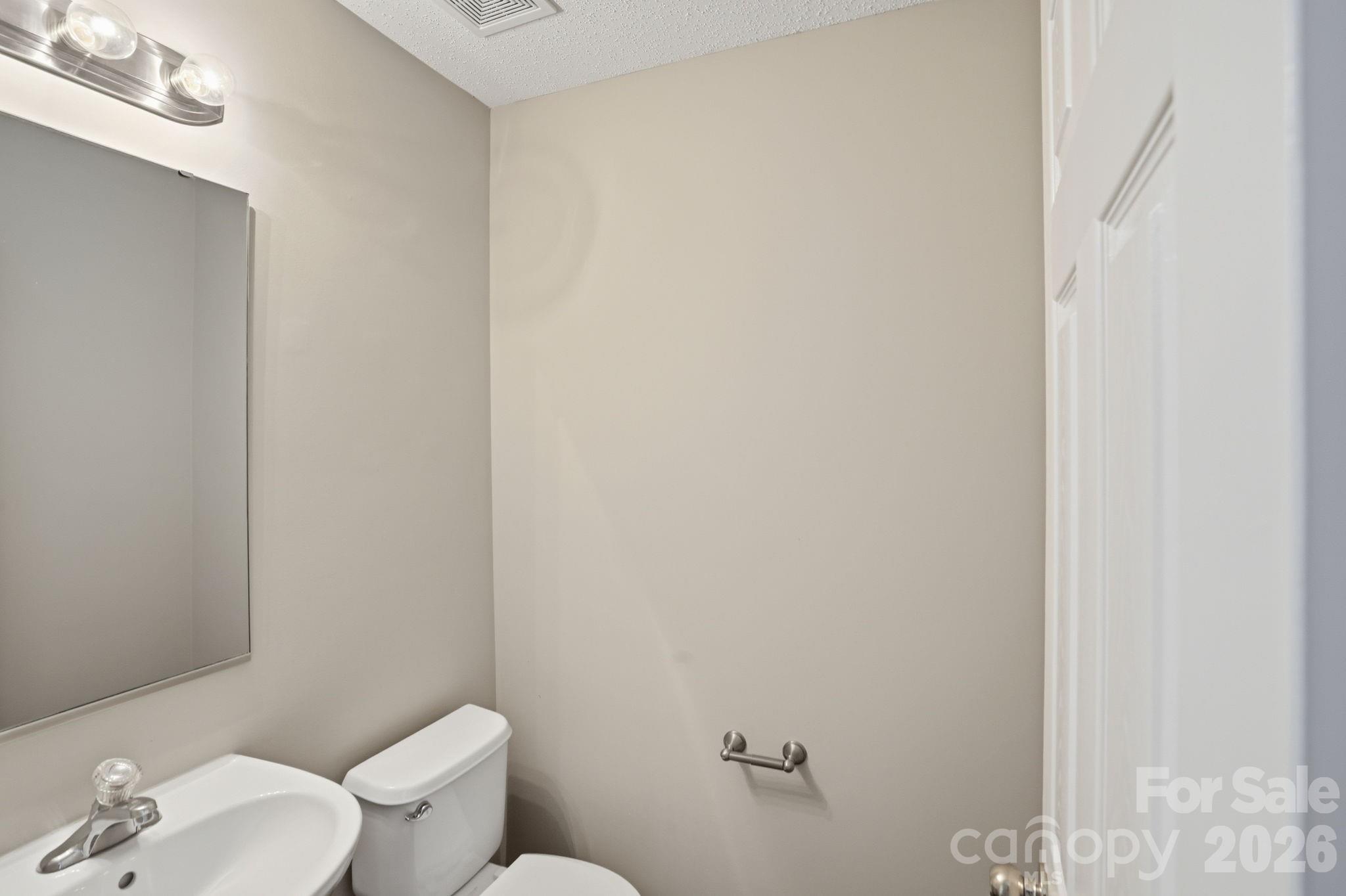 836 Almora Drive — Charlotte