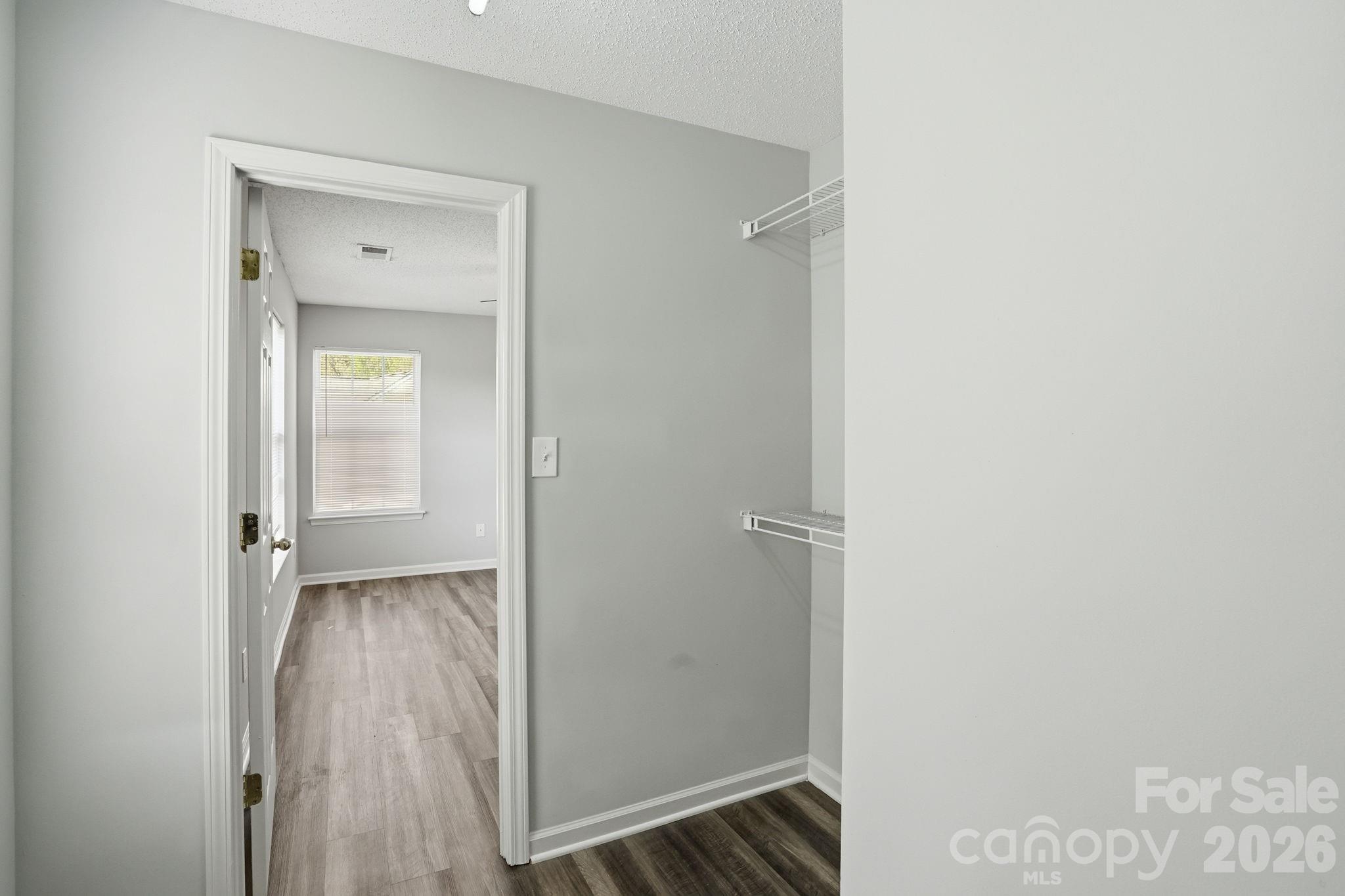 836 Almora Drive — Charlotte