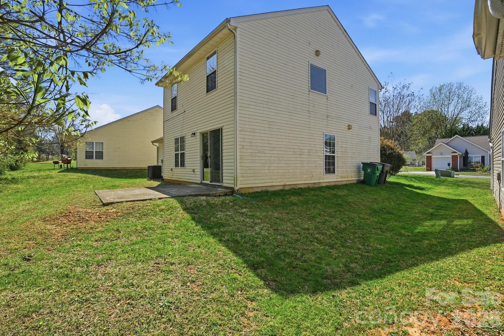 836 Almora Drive — Charlotte
