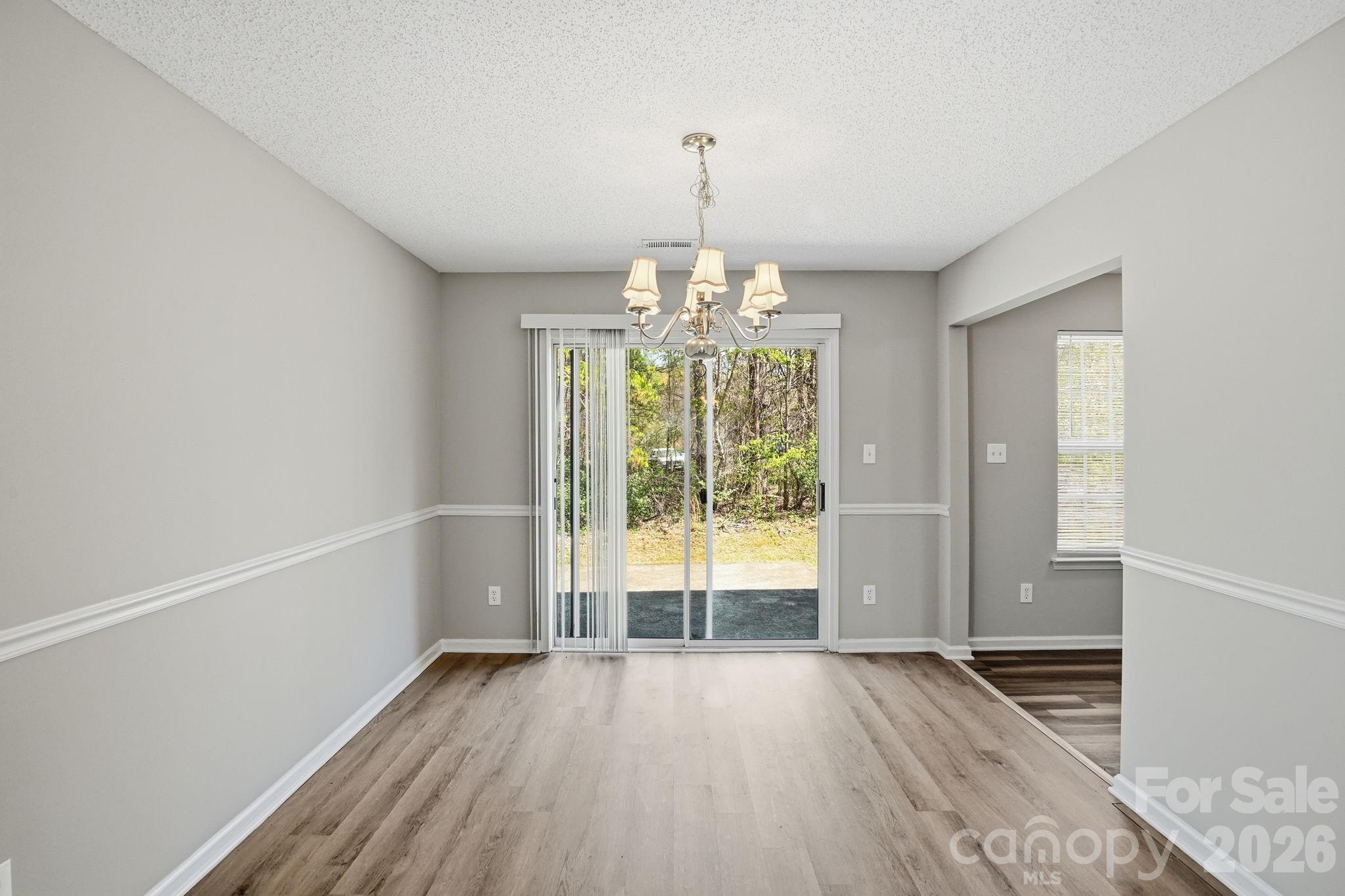 836 Almora Drive — Charlotte