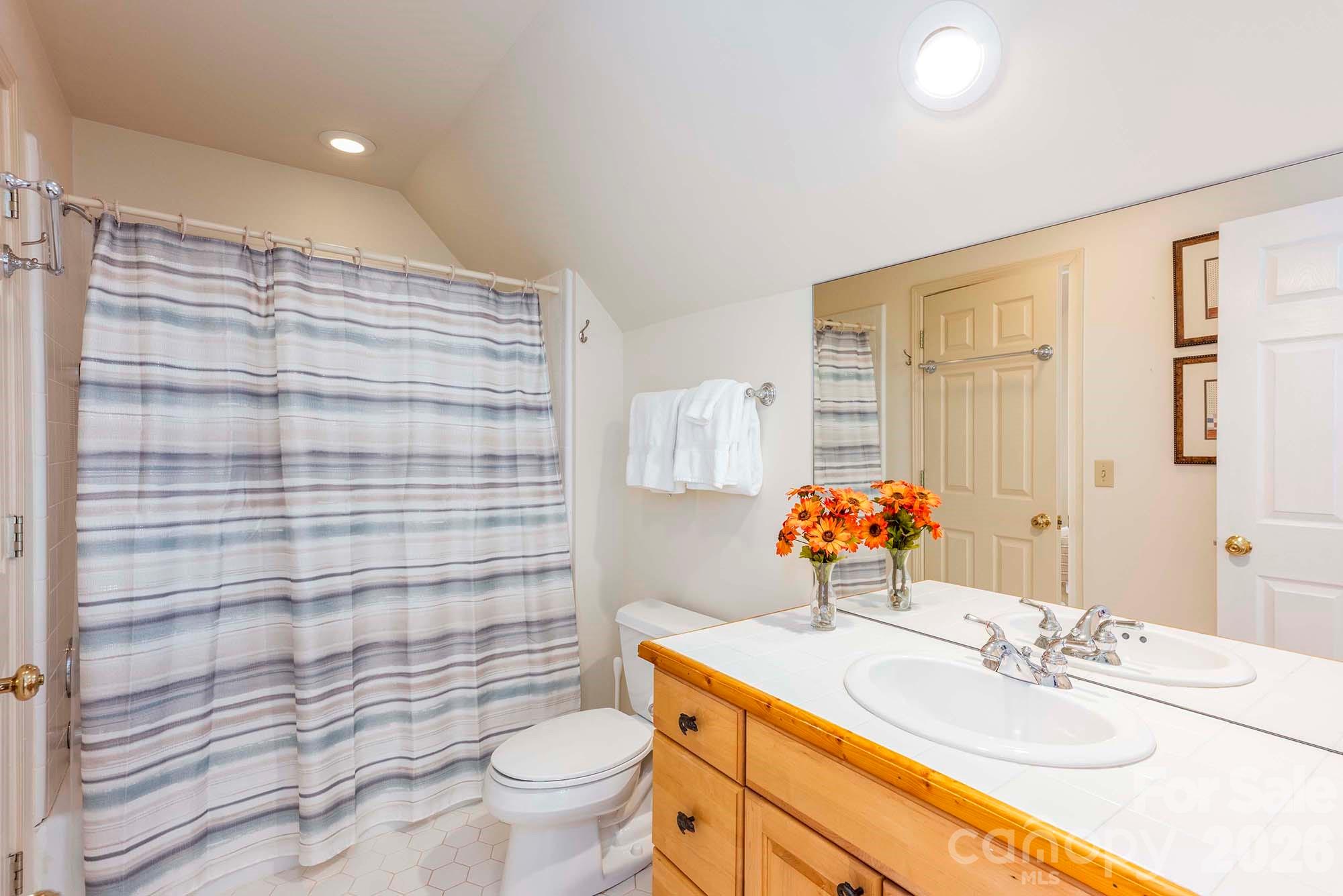 1580 Fairway Drive — Lake Toxaway