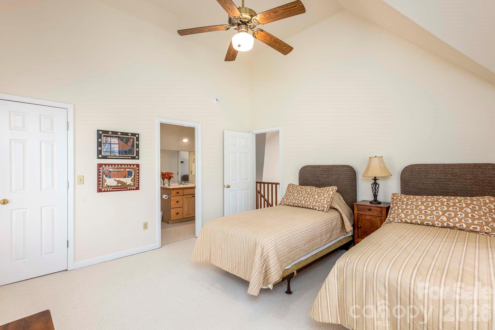 1580 Fairway Drive — Lake Toxaway