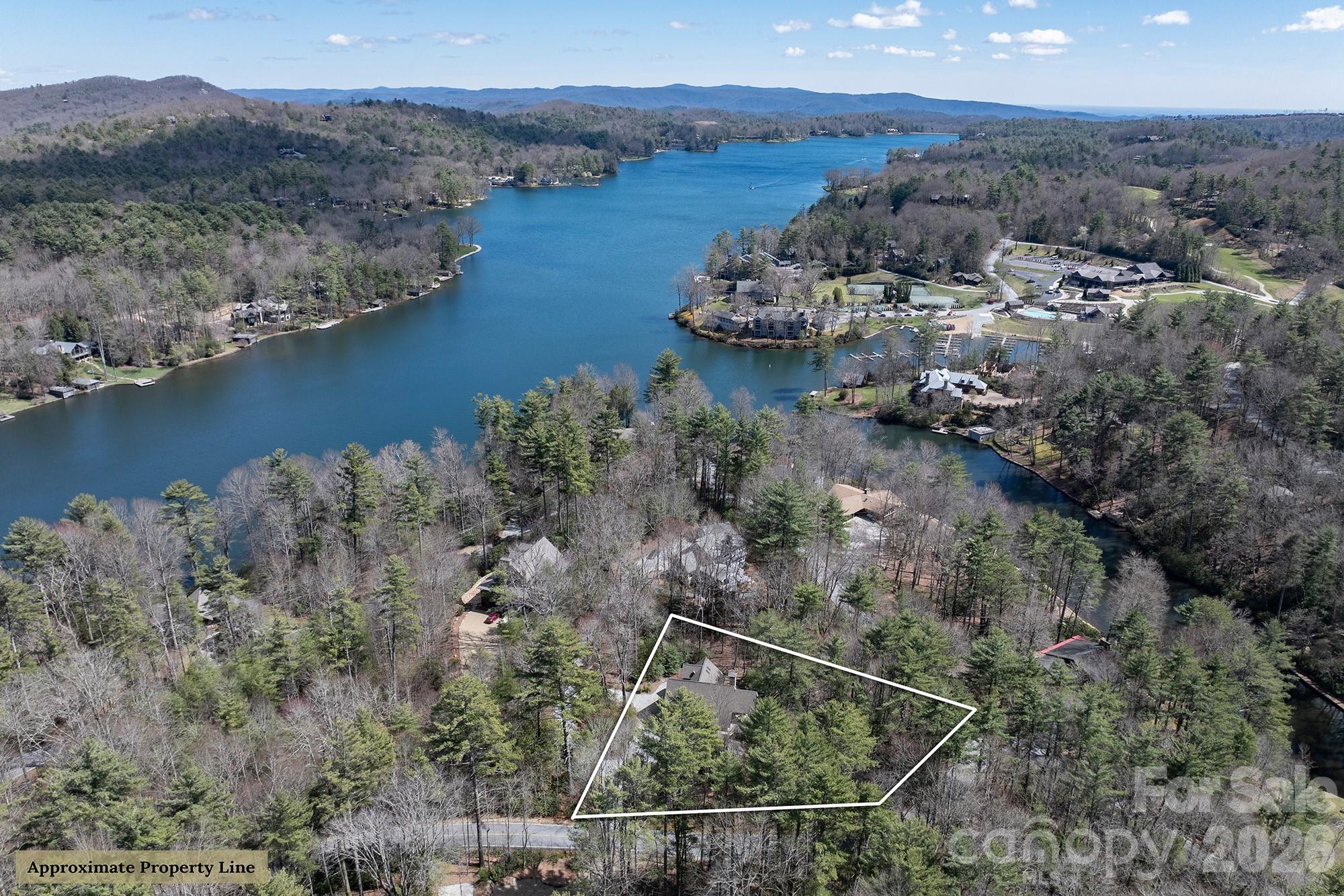 1580 Fairway Drive — Lake Toxaway