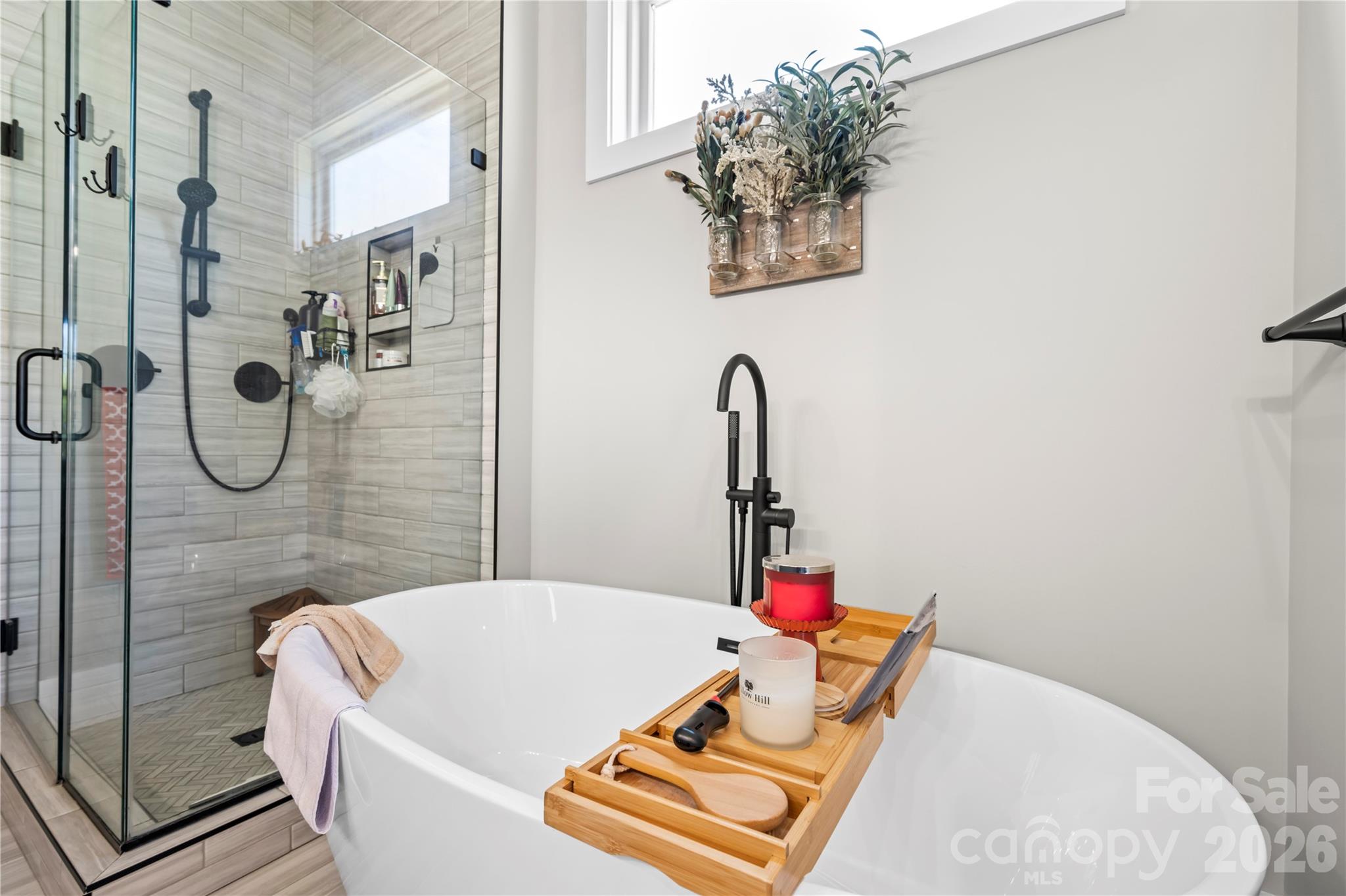 122 Wintercress Drive — Mills River