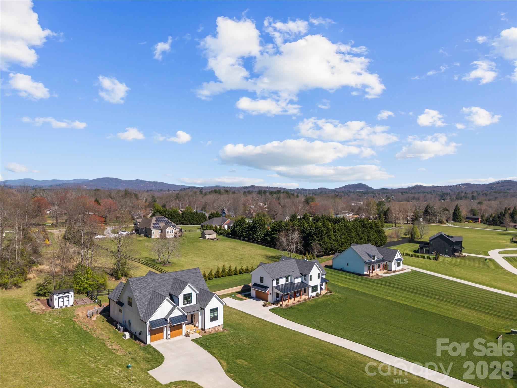 122 Wintercress Drive — Mills River