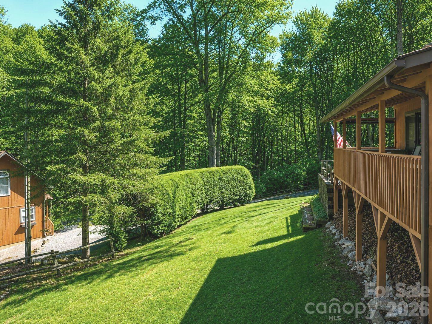46 Stump Lane — Maggie Valley