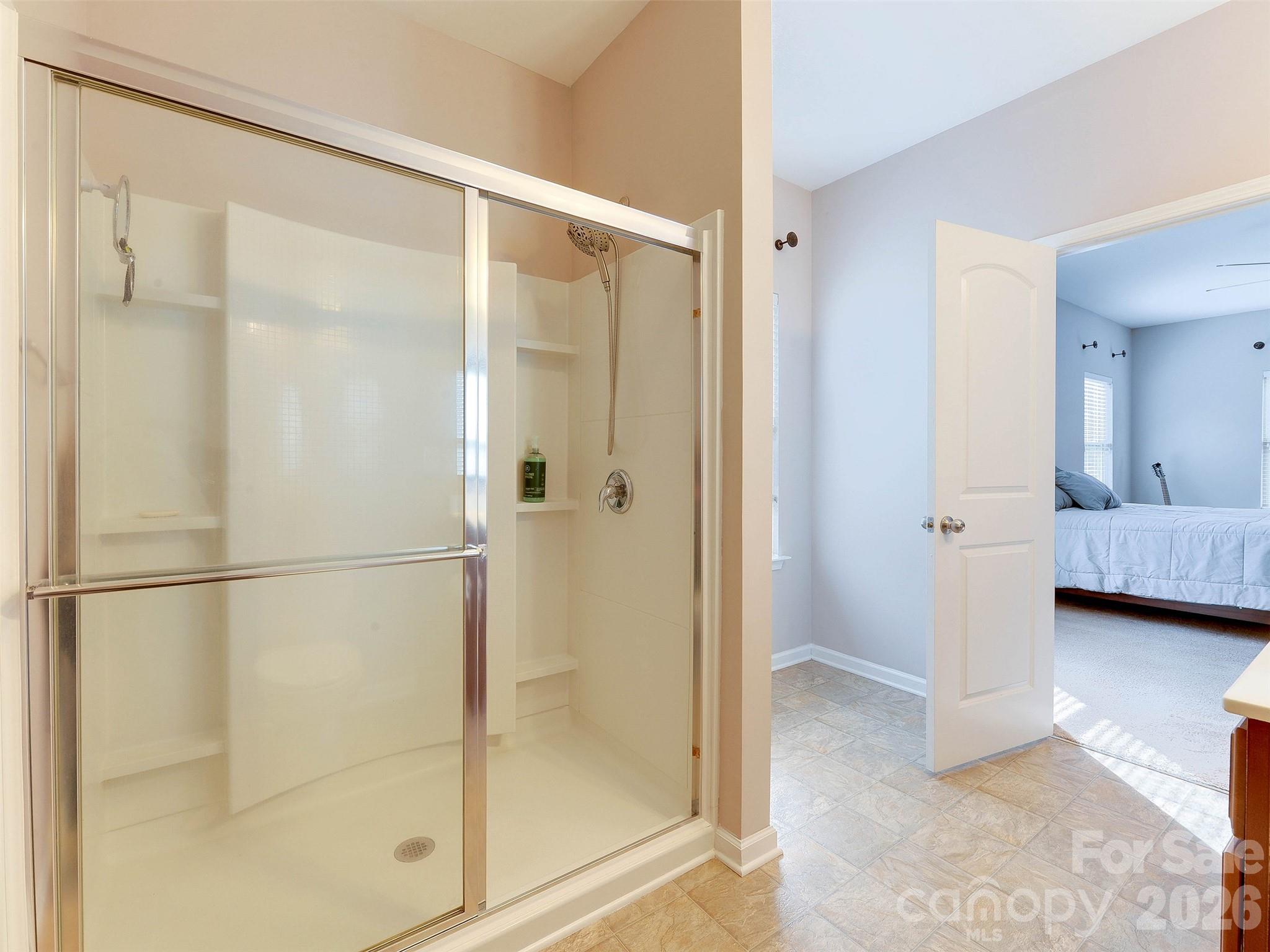 15229 Windward Lane — Lancaster