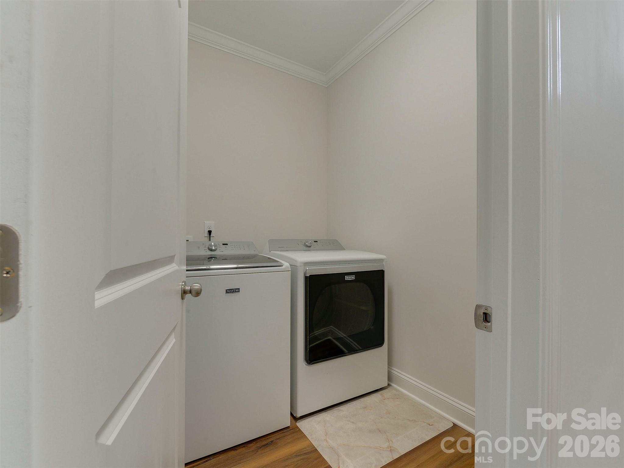 15229 Windward Lane — Lancaster