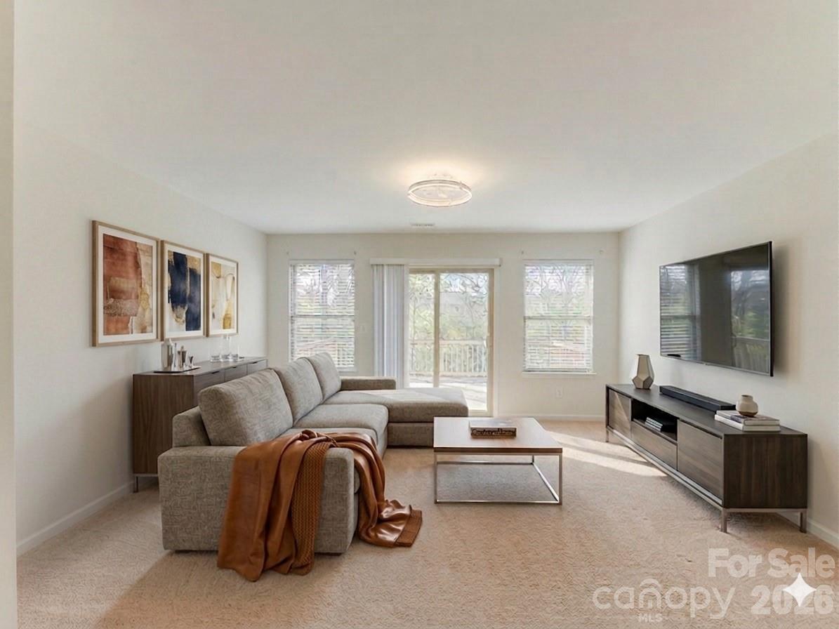 15229 Windward Lane — Lancaster
