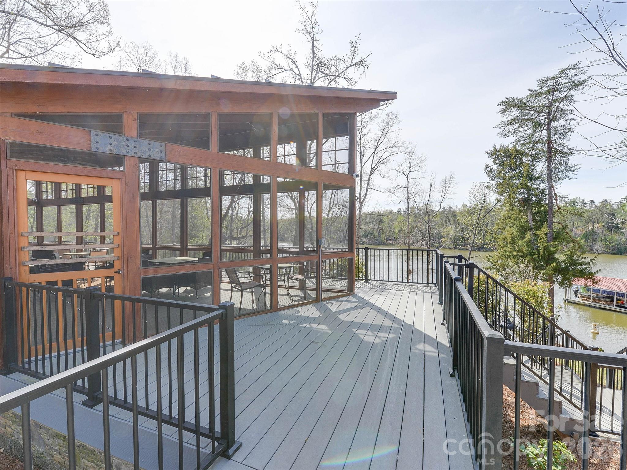 15229 Windward Lane — Lancaster