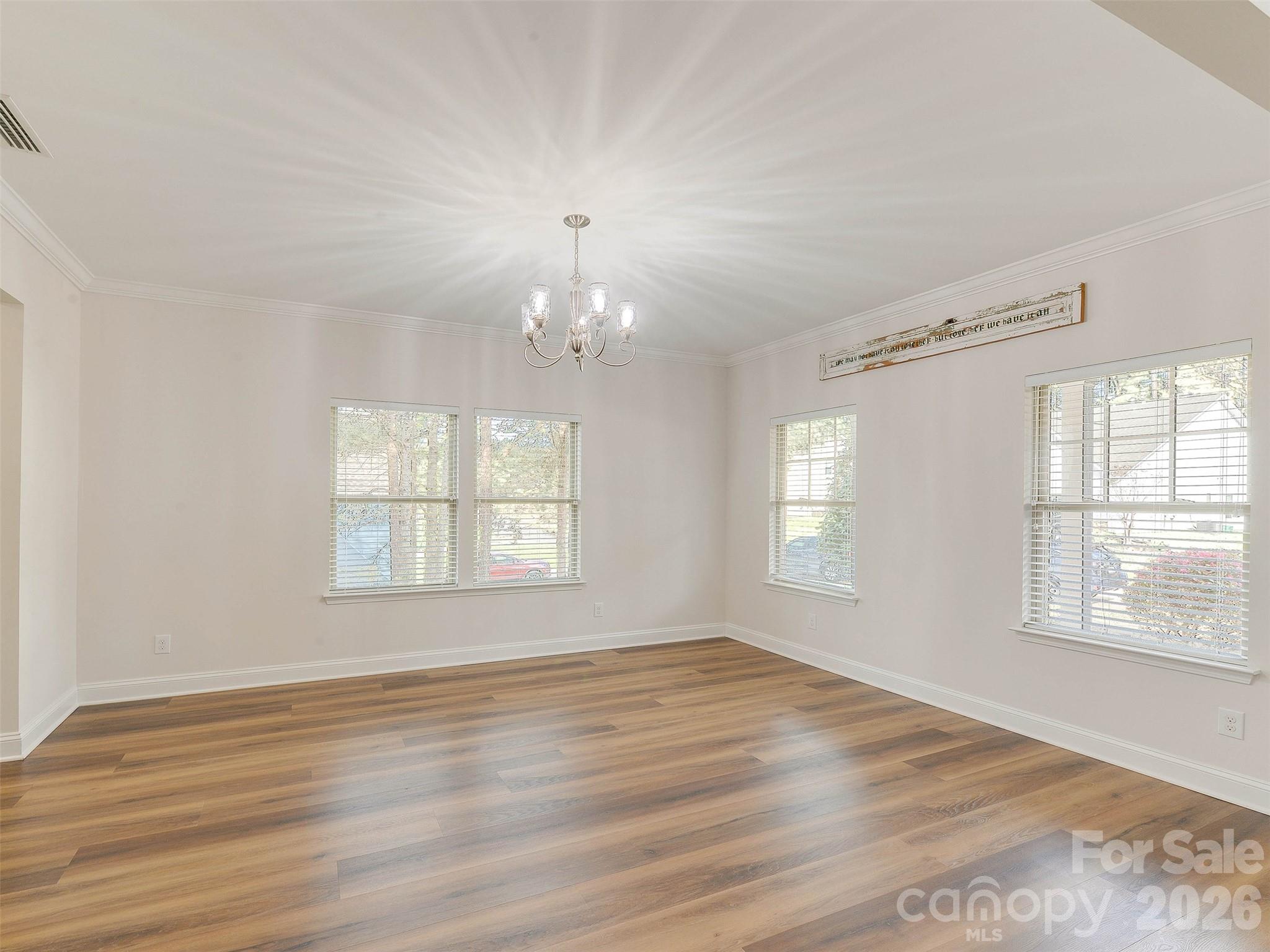 15229 Windward Lane — Lancaster
