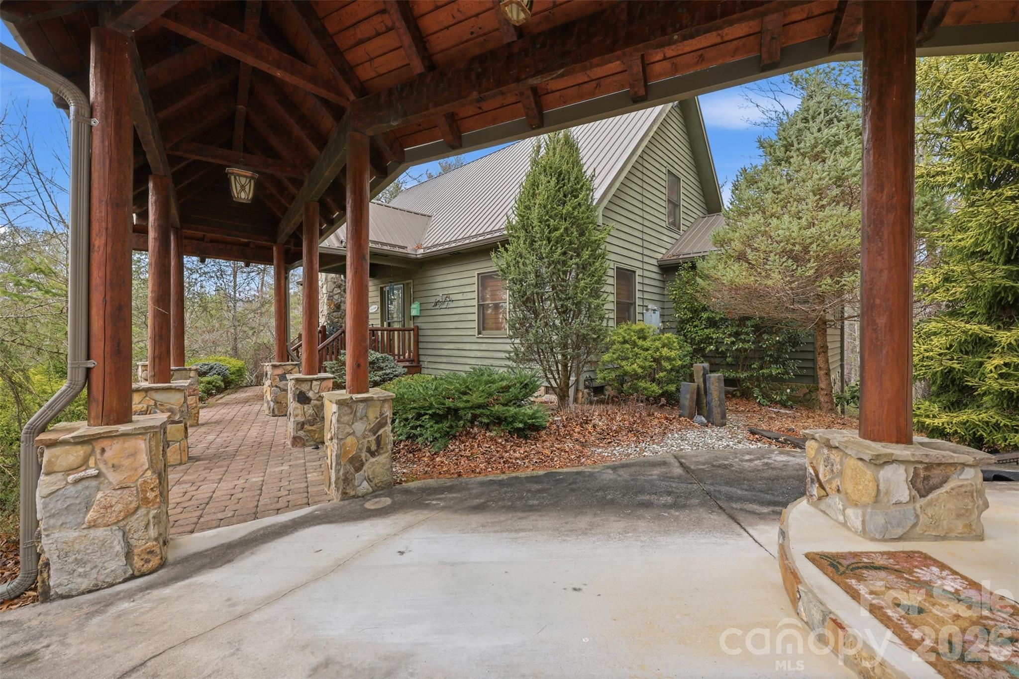 1721 Meadow Road — Ferguson