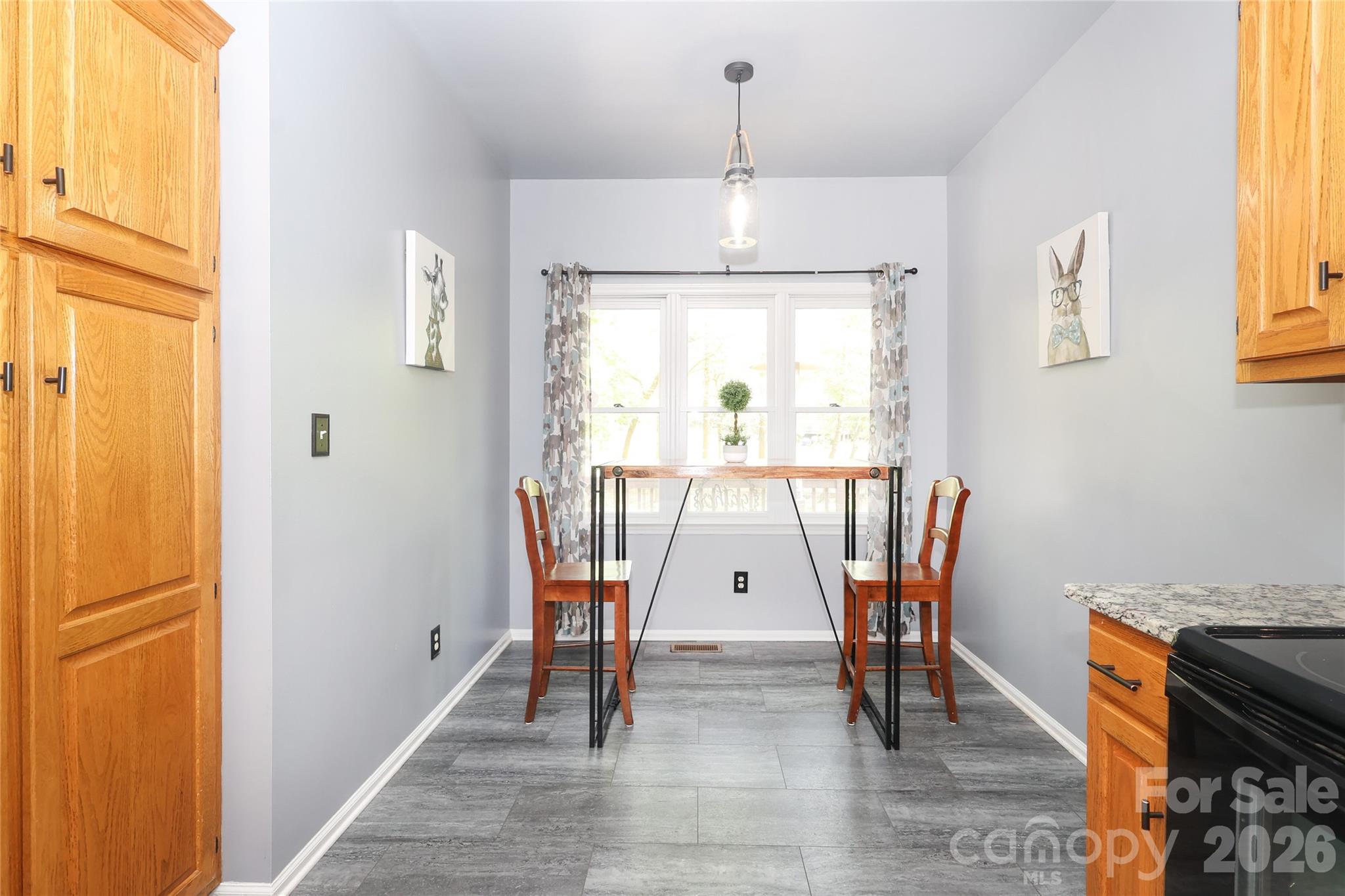 7982 King Arthurs Court — Denver
