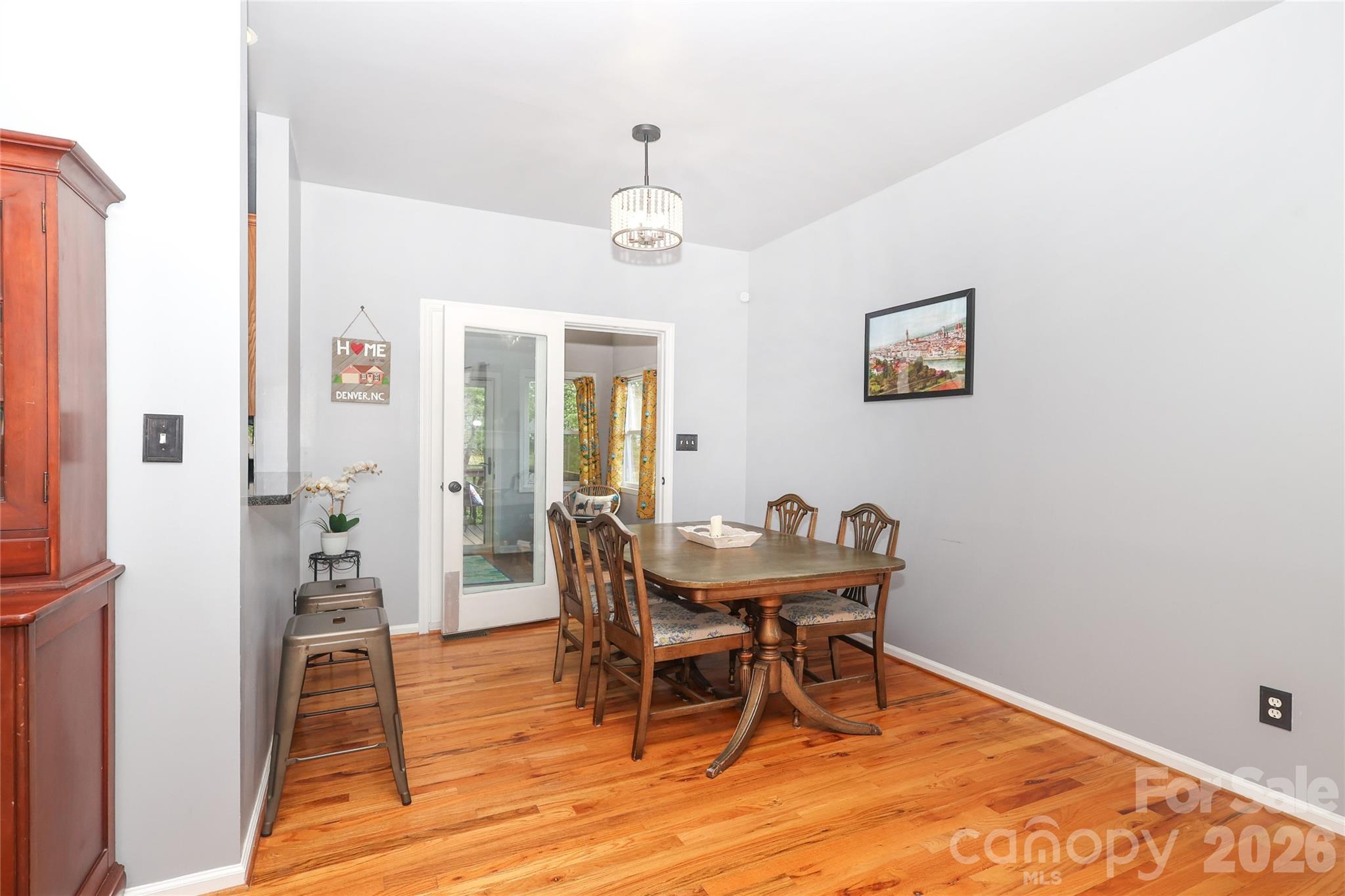 7982 King Arthurs Court — Denver