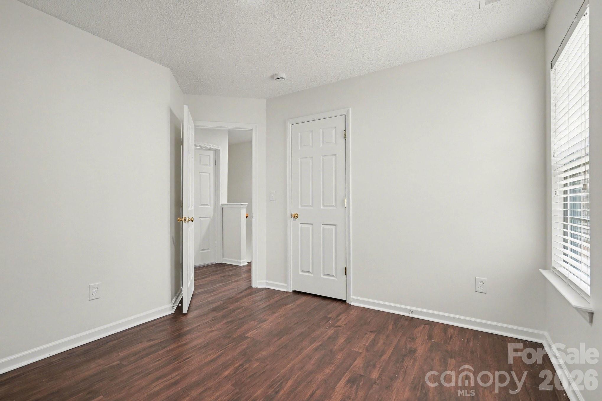 6308 Dumont Lane — Charlotte