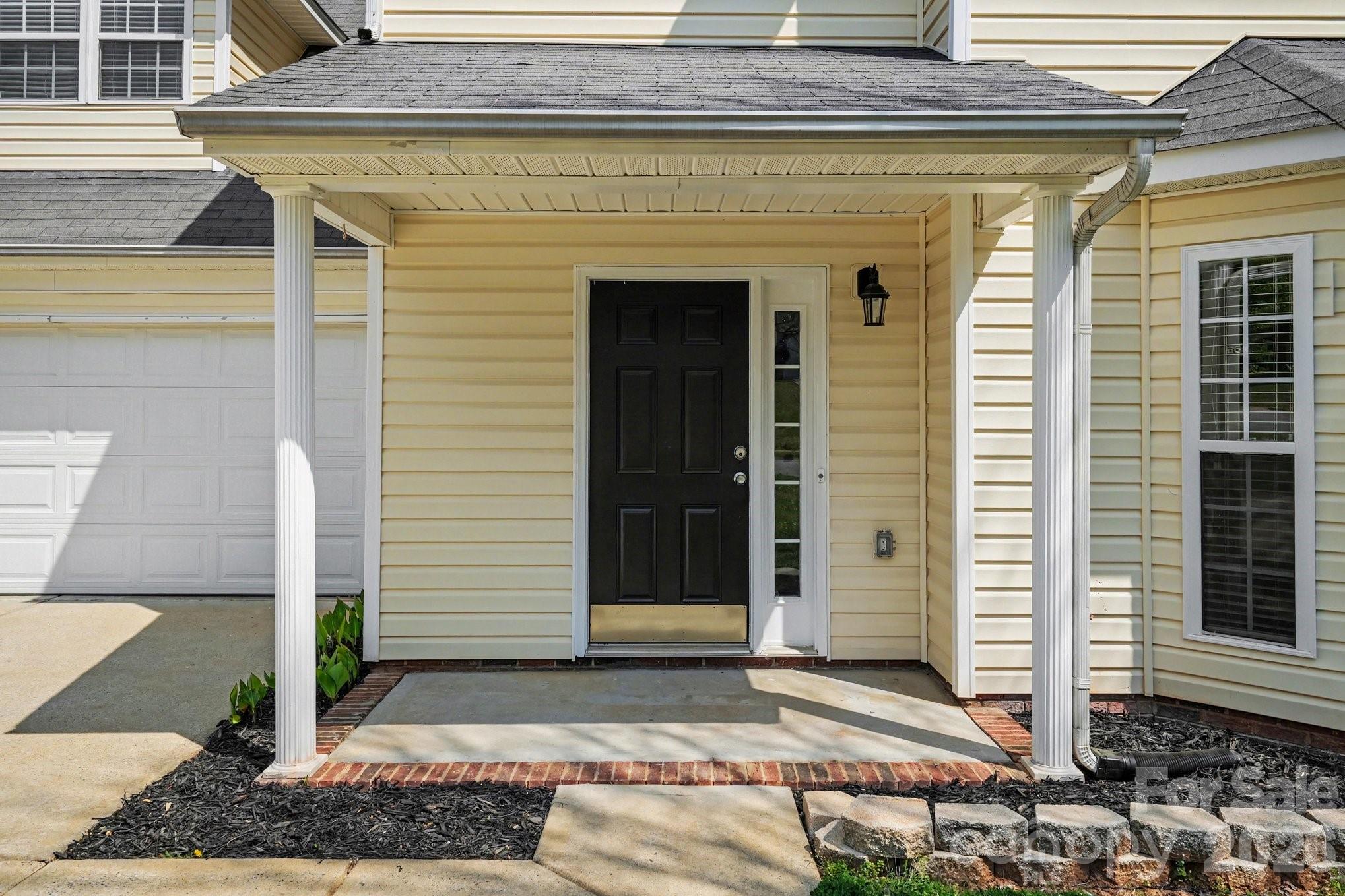 6308 Dumont Lane — Charlotte