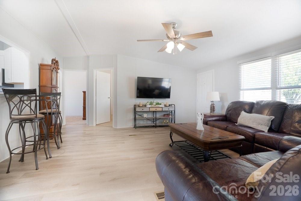 889 Tabor Road — Olin