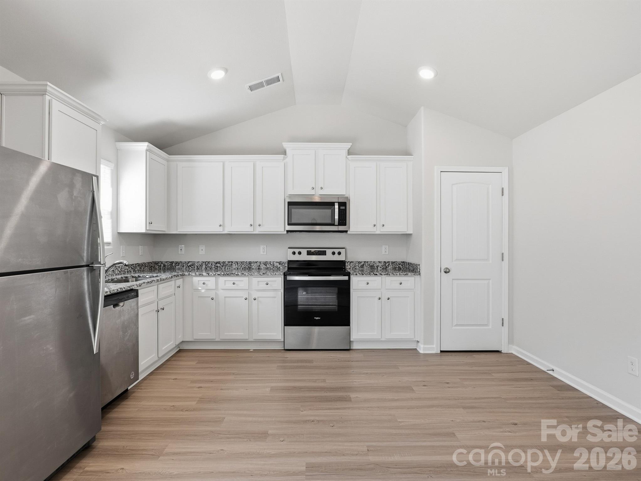662 E Lamorak Place E — Richburg
