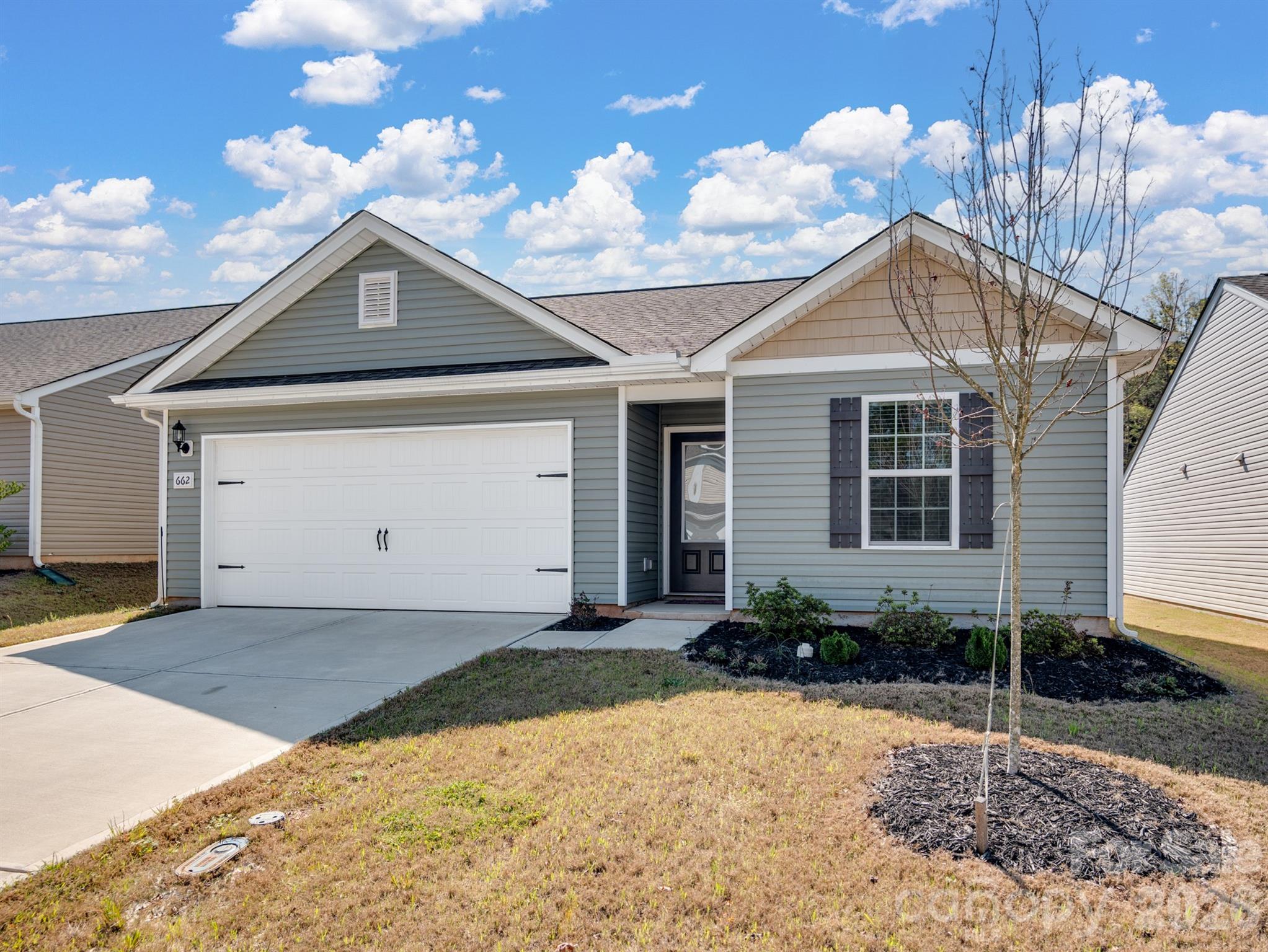 662 E Lamorak Place E — Richburg