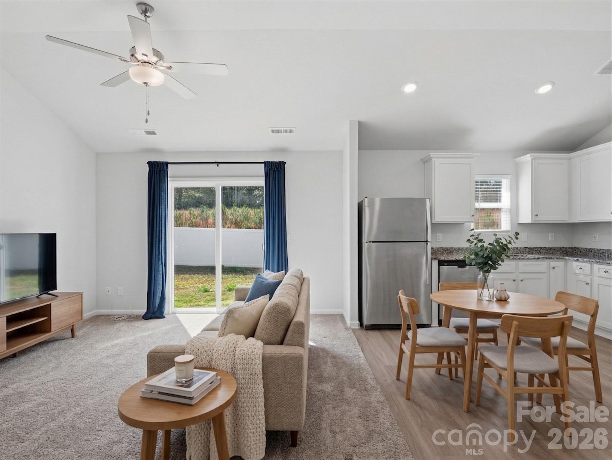 662 E Lamorak Place E — Richburg