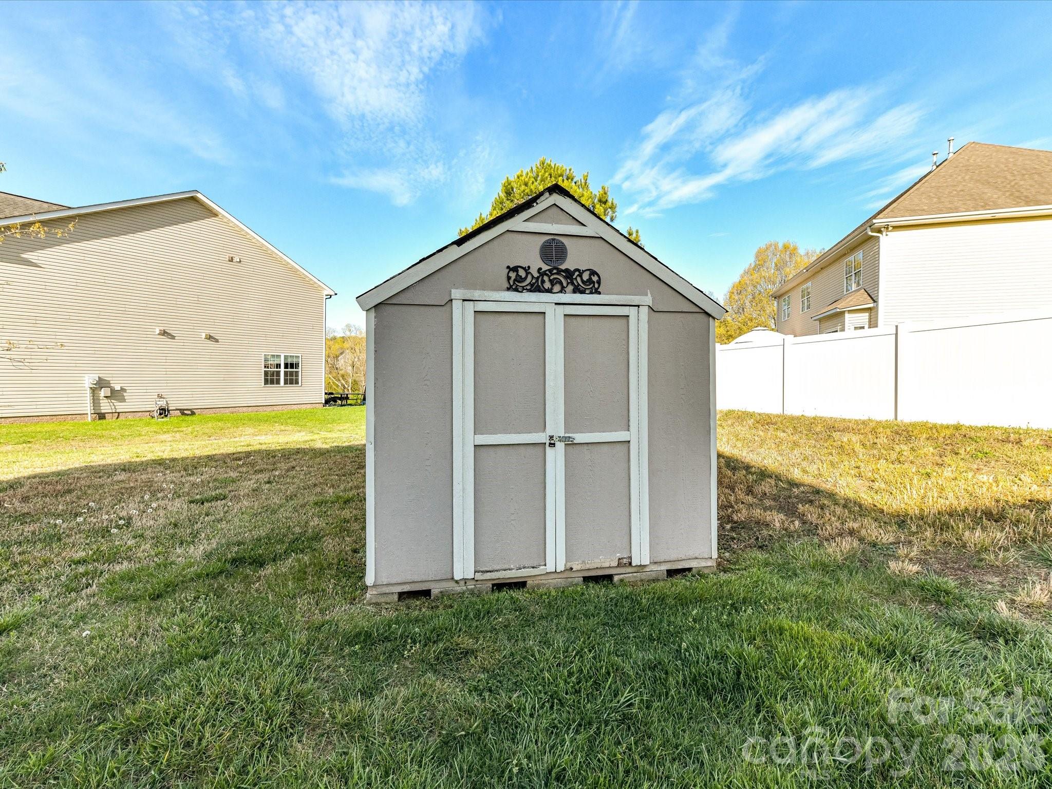 4120 Pumpkin Place — Monroe