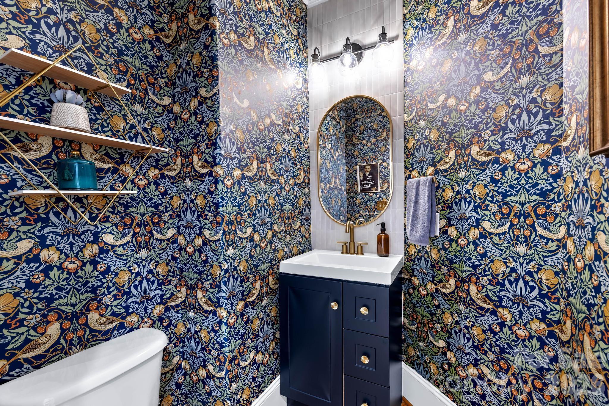 8830 Bluestone Bay Court — Sherrills Ford