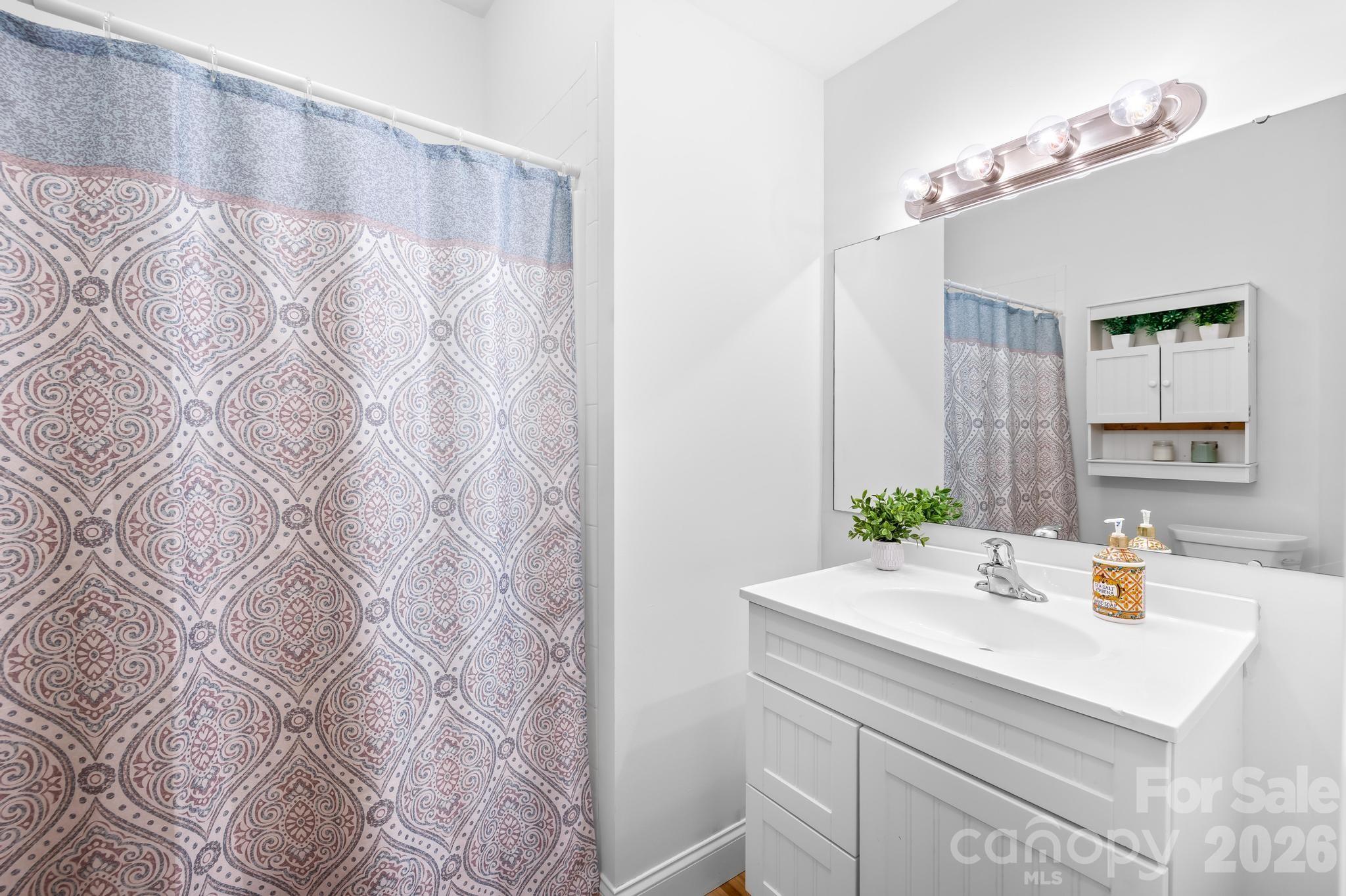 8830 Bluestone Bay Court — Sherrills Ford