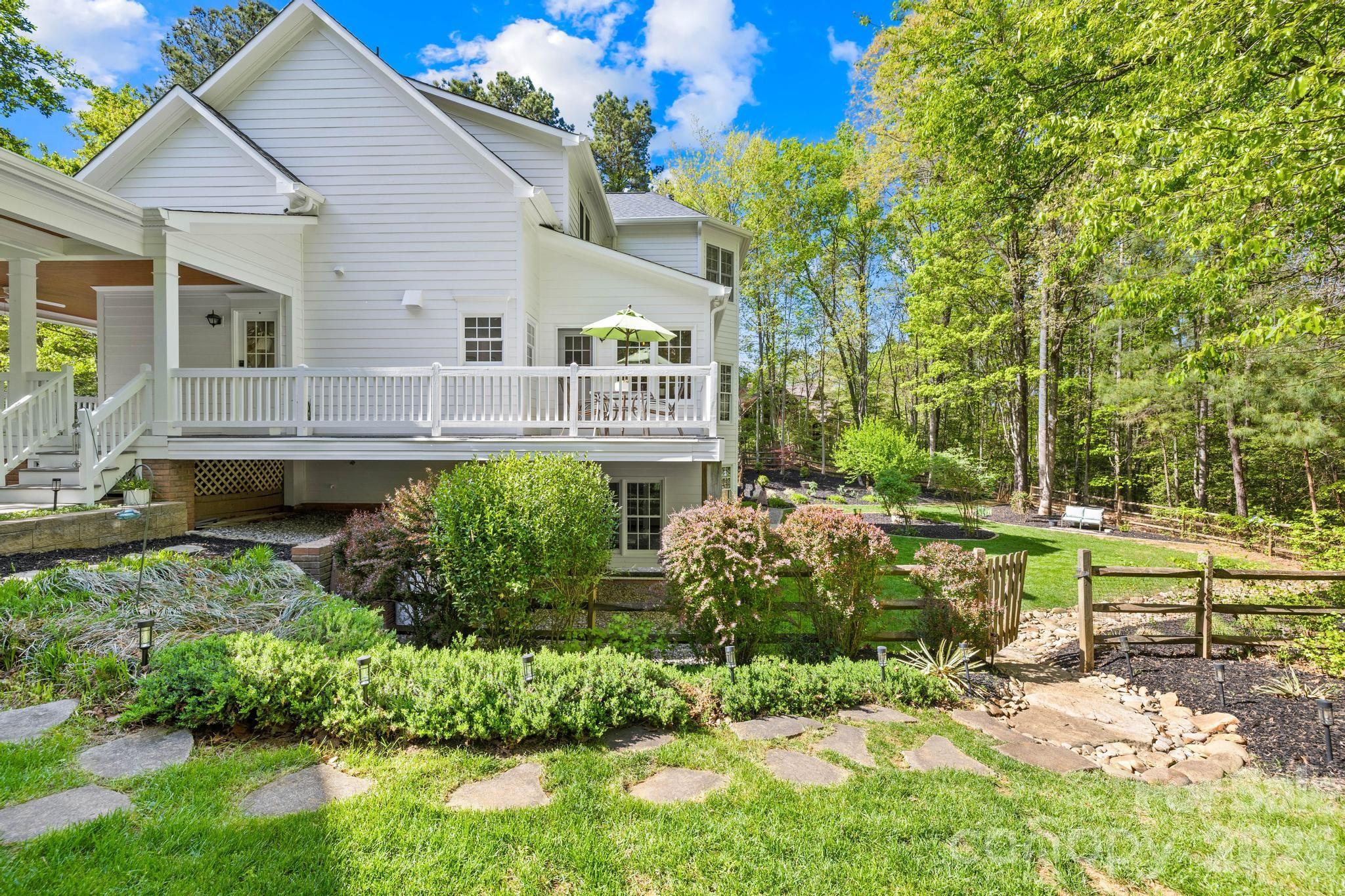 8830 Bluestone Bay Court — Sherrills Ford