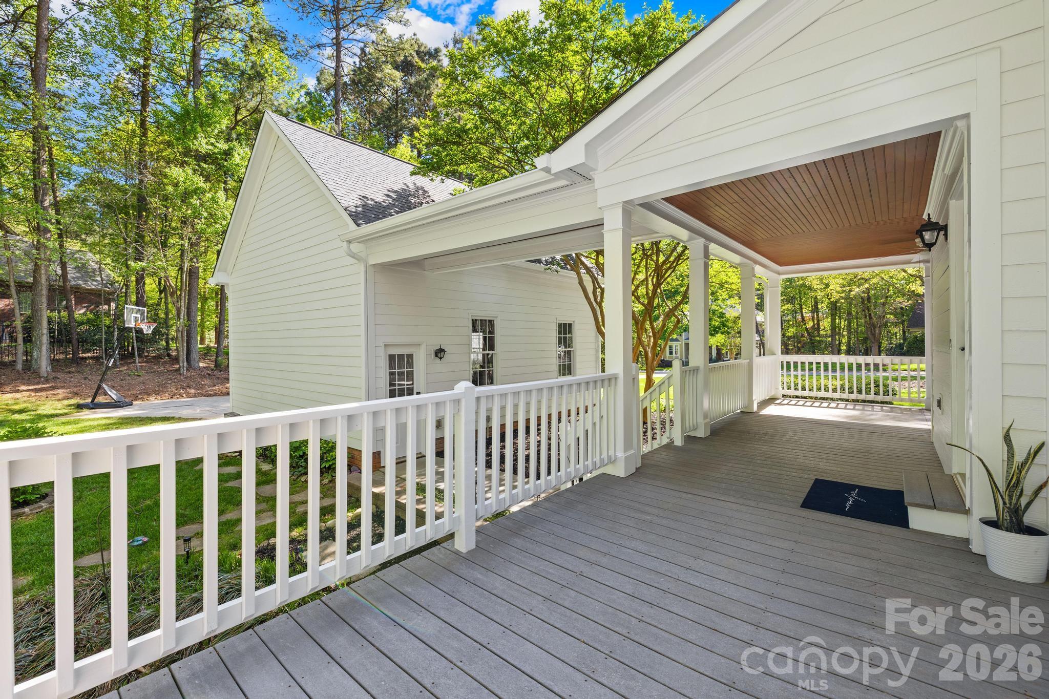 8830 Bluestone Bay Court — Sherrills Ford