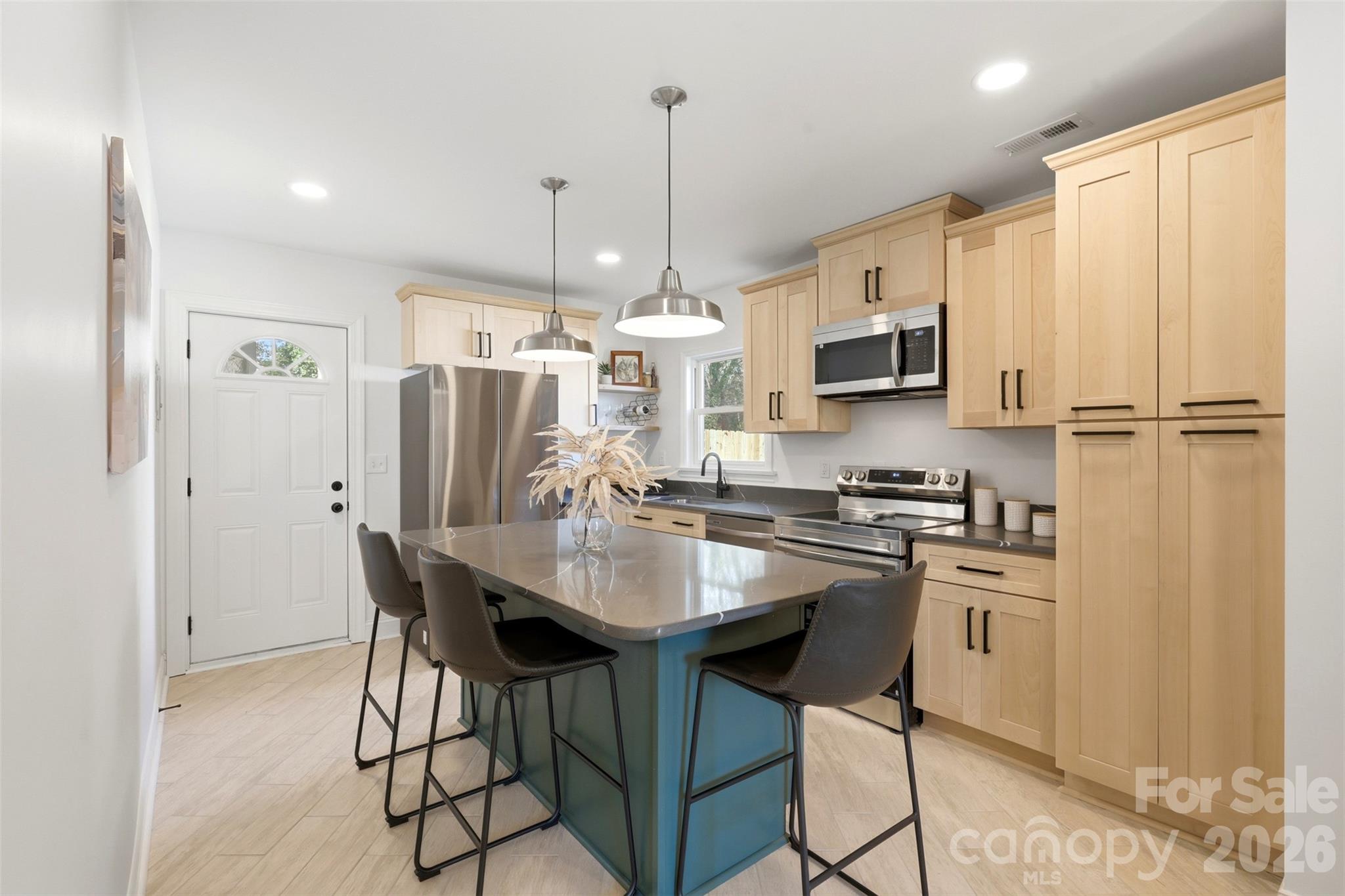 2414 Belfast Drive — Charlotte