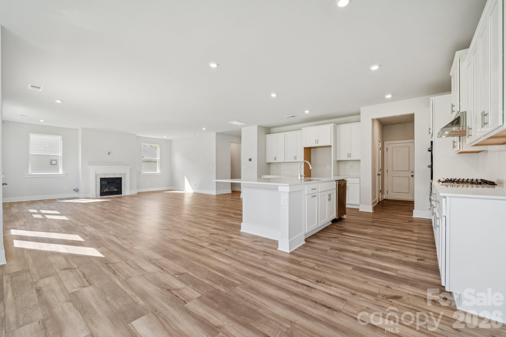 21083 Running Creek Drive — Locust
