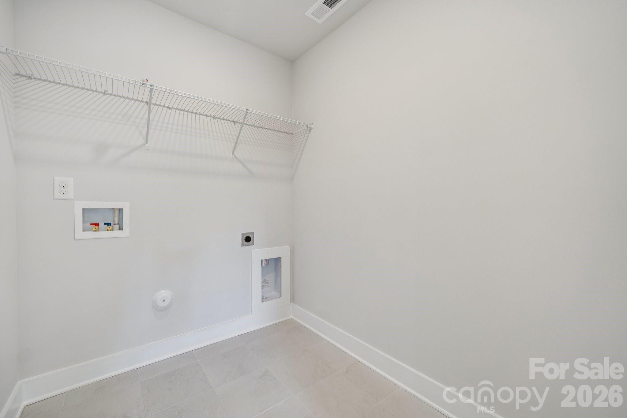 21083 Running Creek Drive — Locust