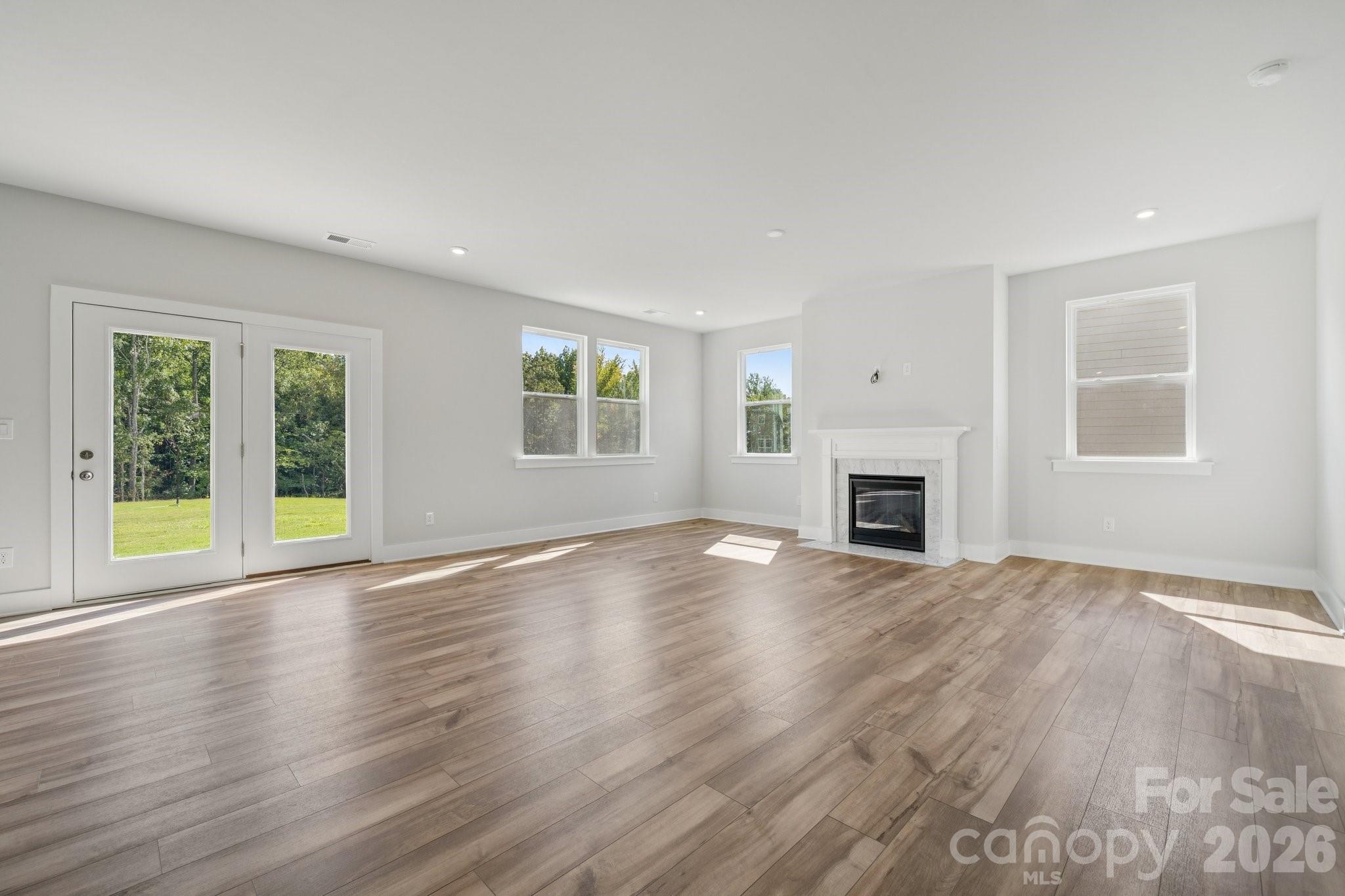 21083 Running Creek Drive — Locust