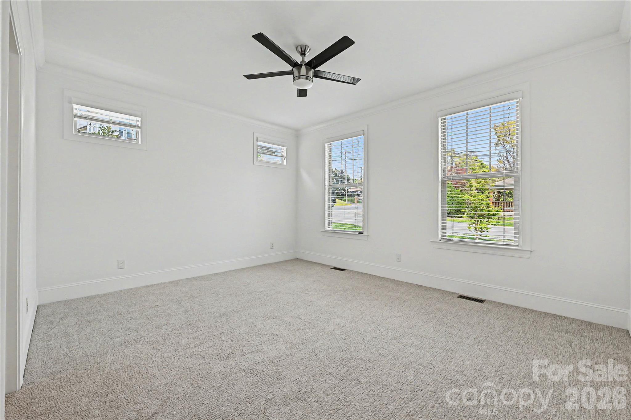 1102 Yale Place — Charlotte