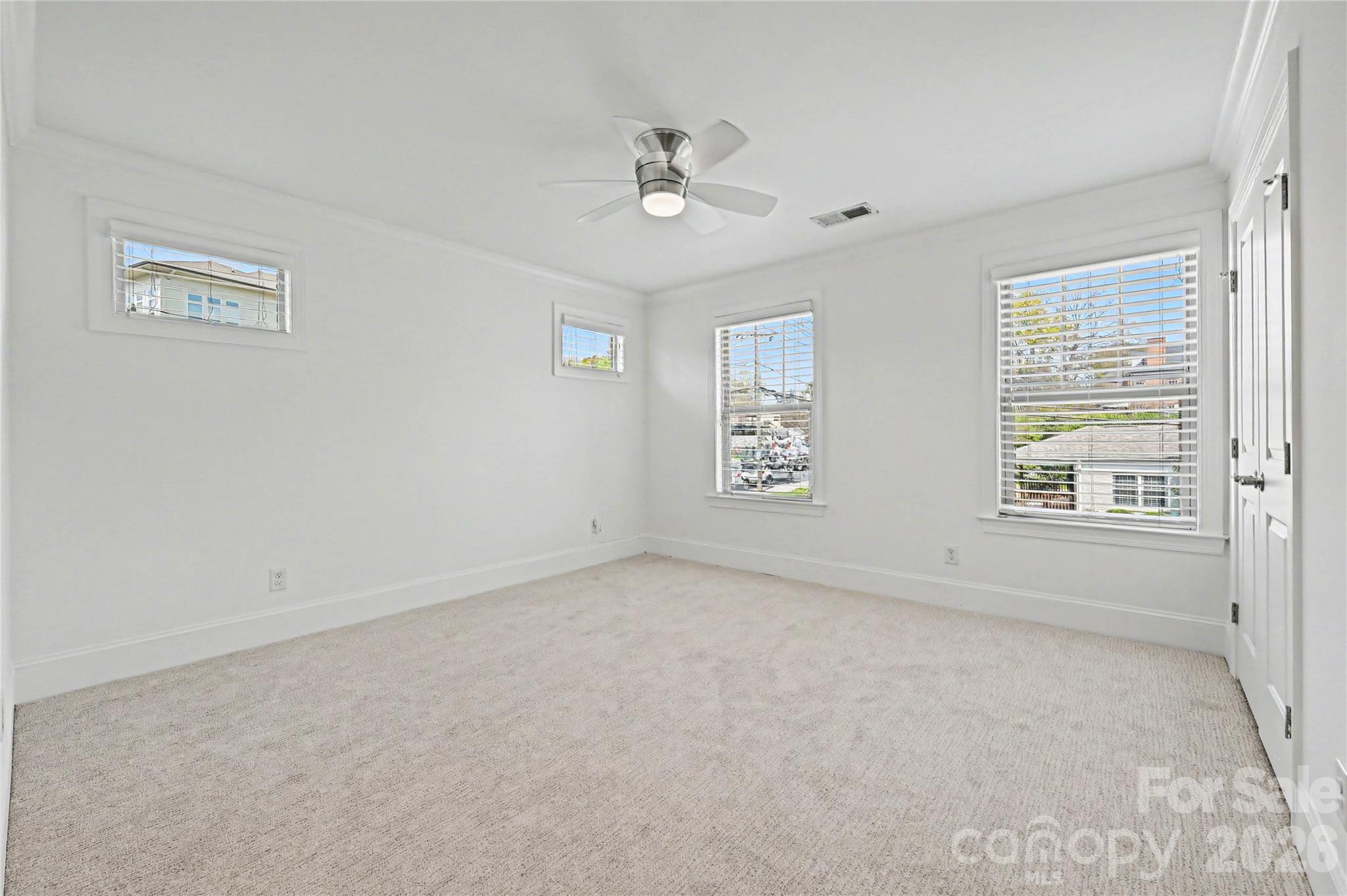 1102 Yale Place — Charlotte