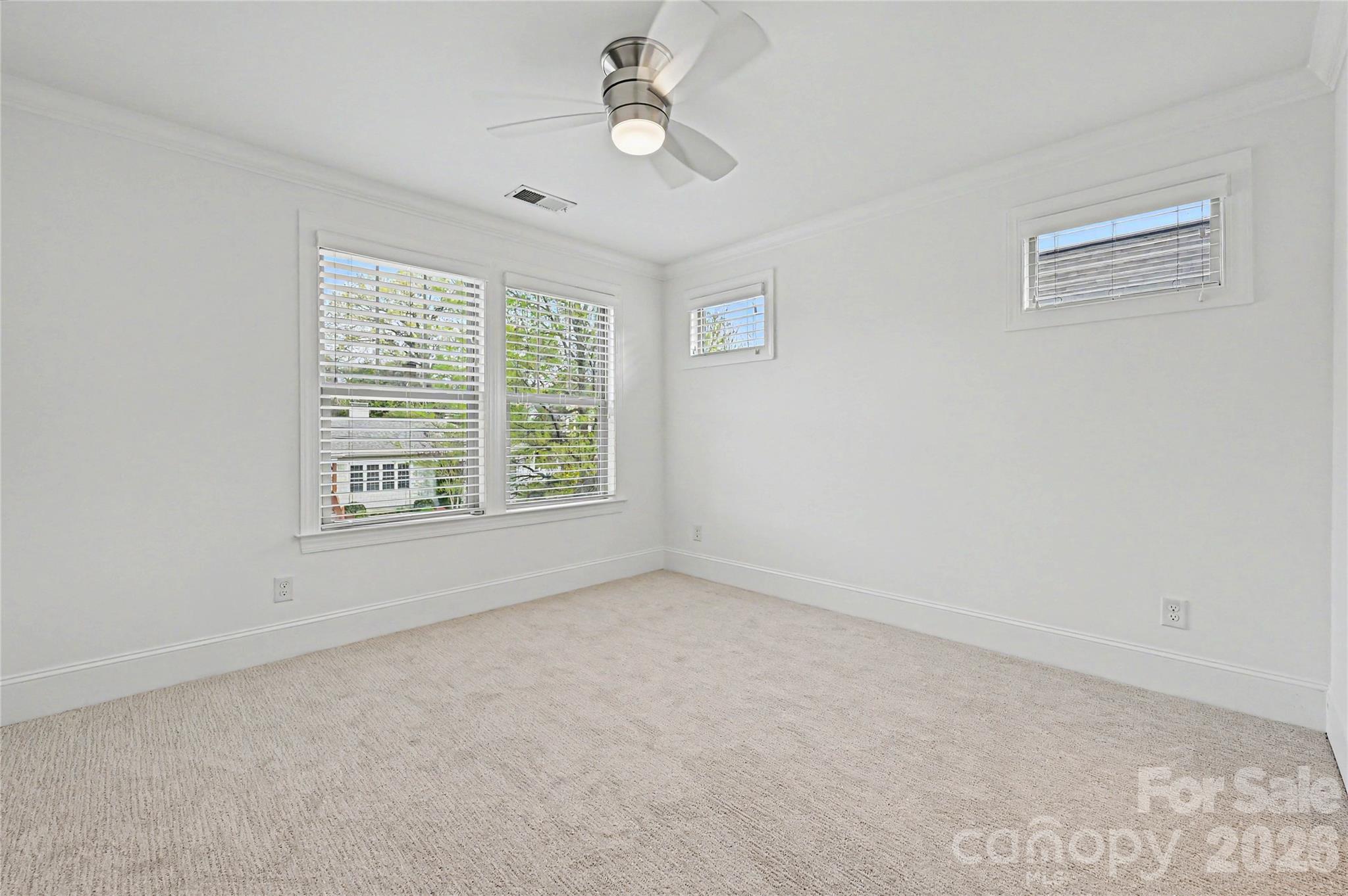 1102 Yale Place — Charlotte